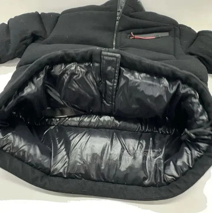 Moncler Moncler Solid Warm Zipper Stand. Size US S / EU 44-46 / 1 - 4 Thumbnail