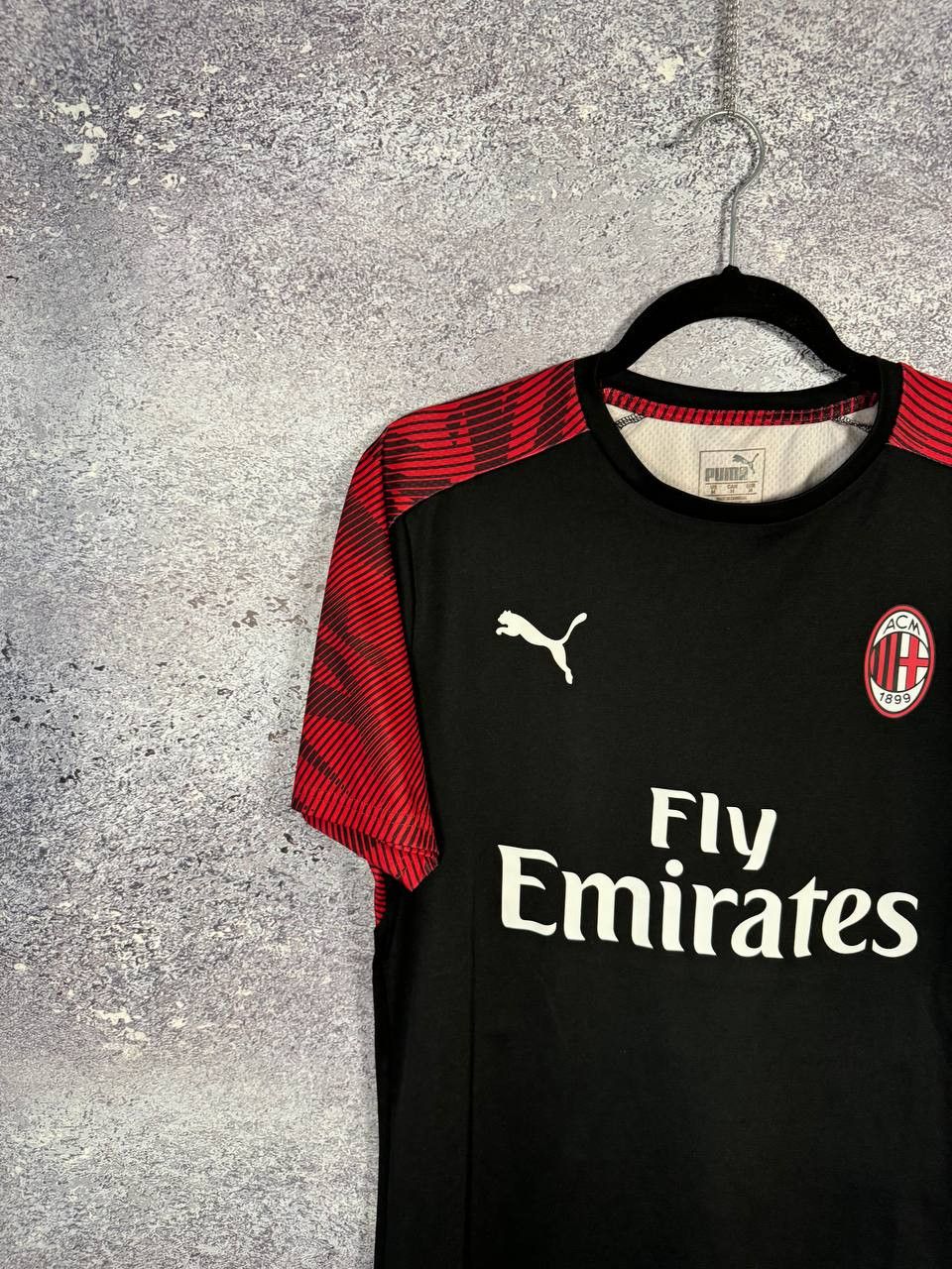 Puma × Vintage Vintage AC Milan 2018/19 Puma Limited Soccer Jersey Size US S / EU 44-46 / 1 - 5 Thumbnail