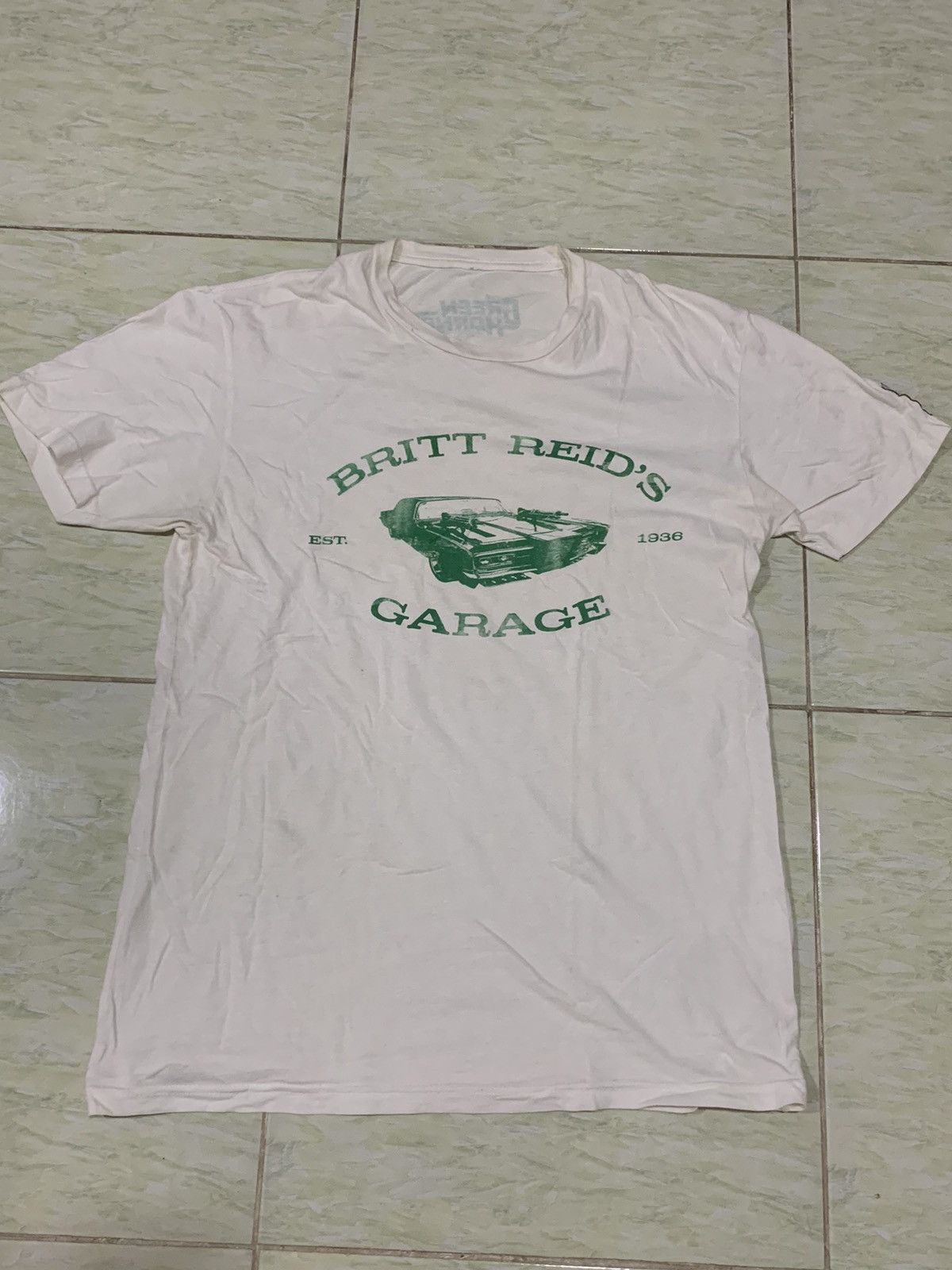 Other Movie Tee The Green Hornet White T Shirt Missing Tag Size US M / EU 48-50 / 2 - 8 Thumbnail
