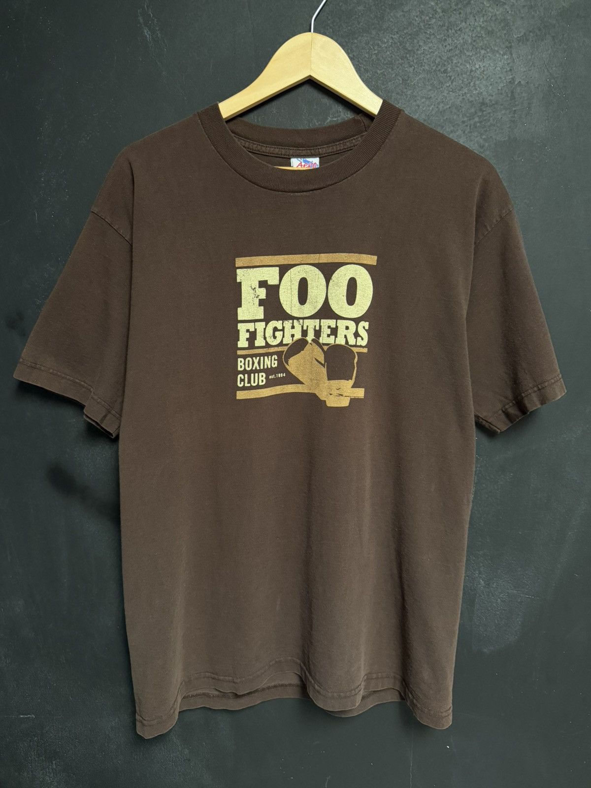 Vintage Vintage 2000s Foo Fighters Boxing Club Tee Size US L / EU 52-54 / 3 - 1 Thumbnail