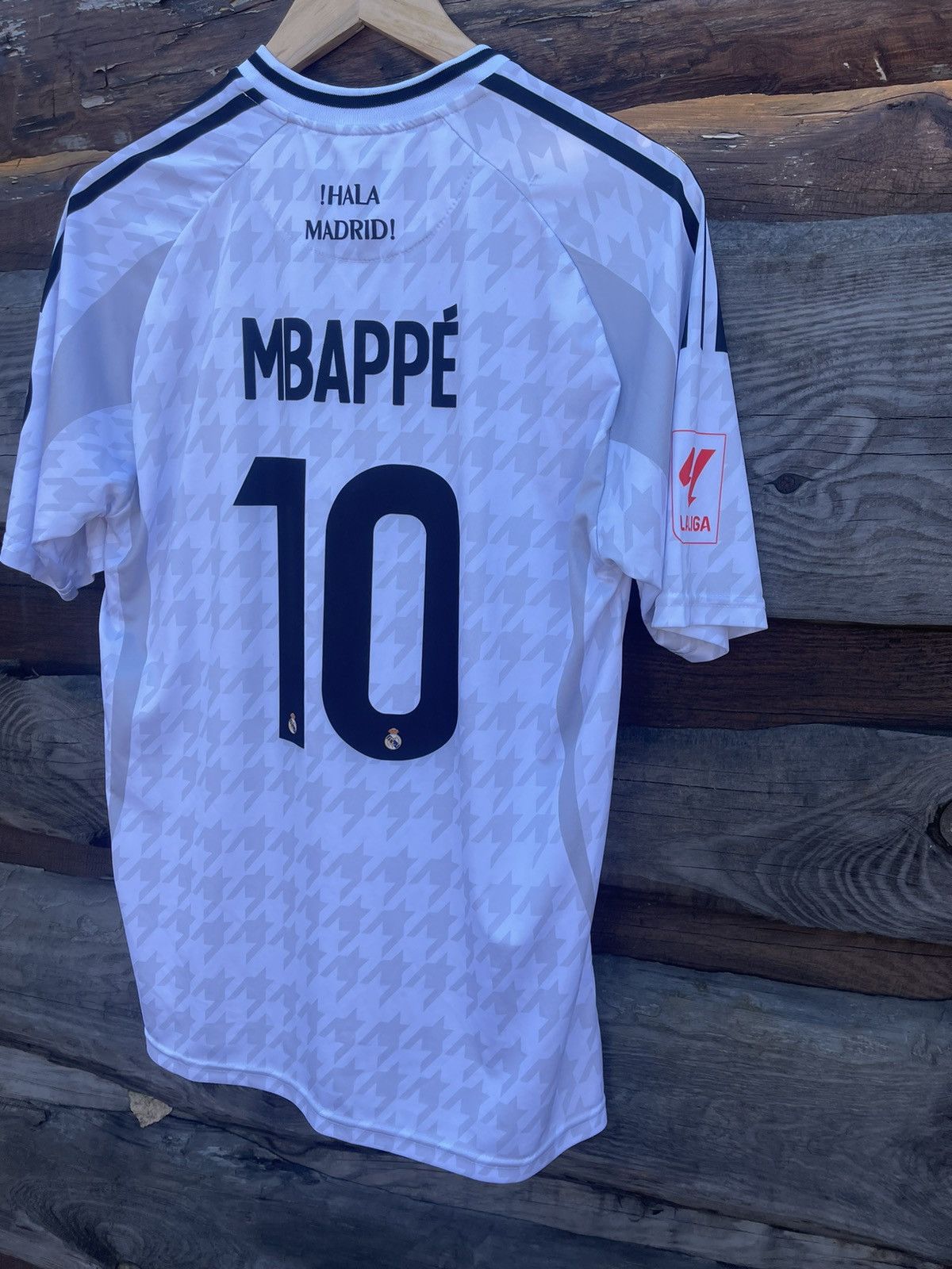 Adidas Adidas Real Madrid #10 Mbappe soccer jersey Size US M / EU 48-50 / 2 - 8 Thumbnail