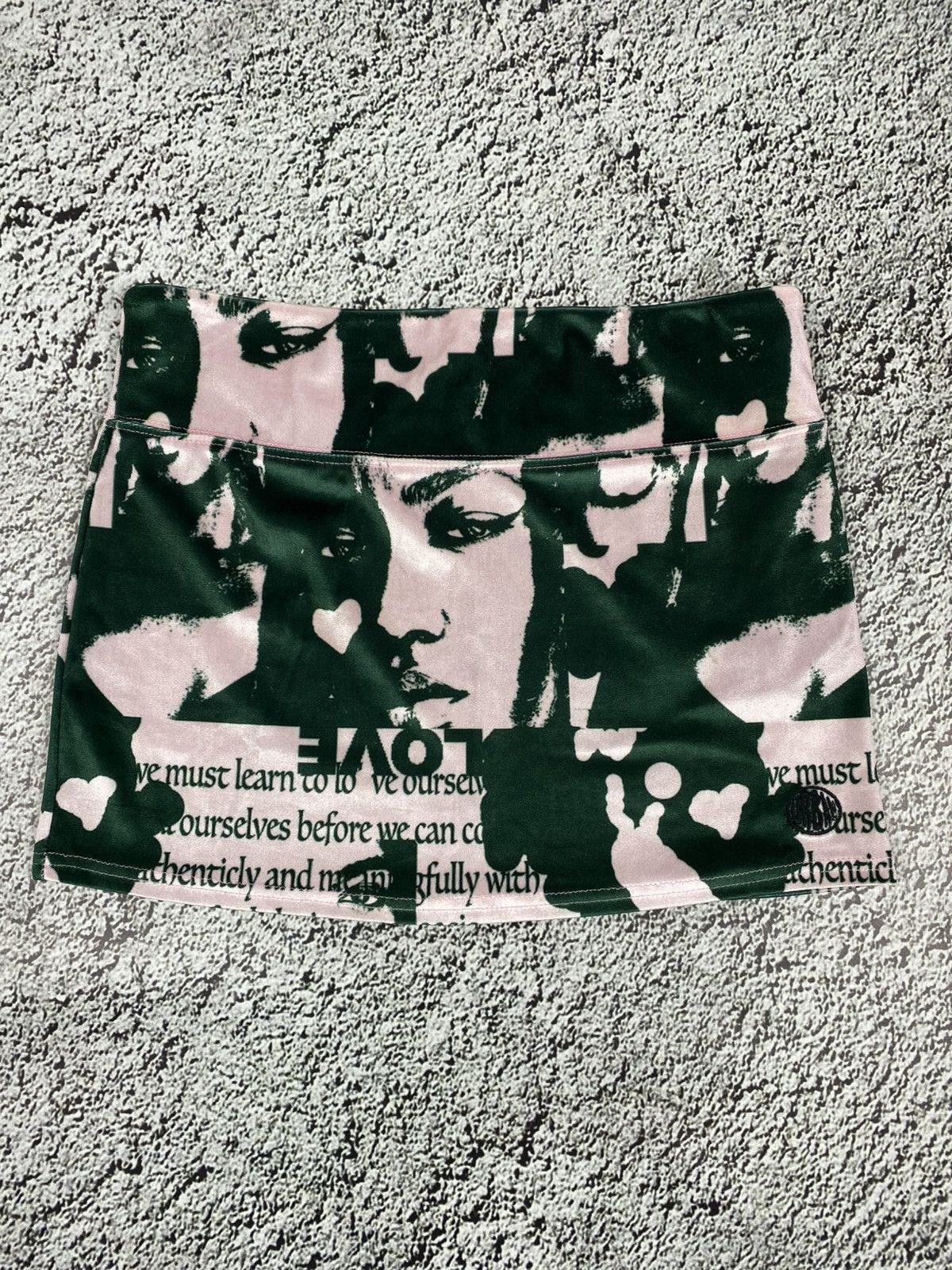 Vintage Vintage Y2K all over 00s mini skirt juicy style size M Size 30" / US 8 / IT 44 - 1 Thumbnail