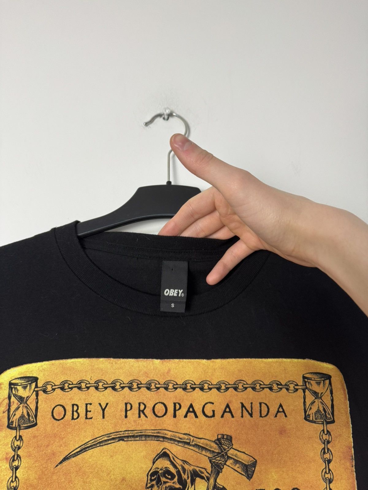 Obey Archive Rare Obey Propaganda Reaper Skull Tee AvantGarde Y2K Size US S / EU 44-46 / 1 - 6 Thumbnail