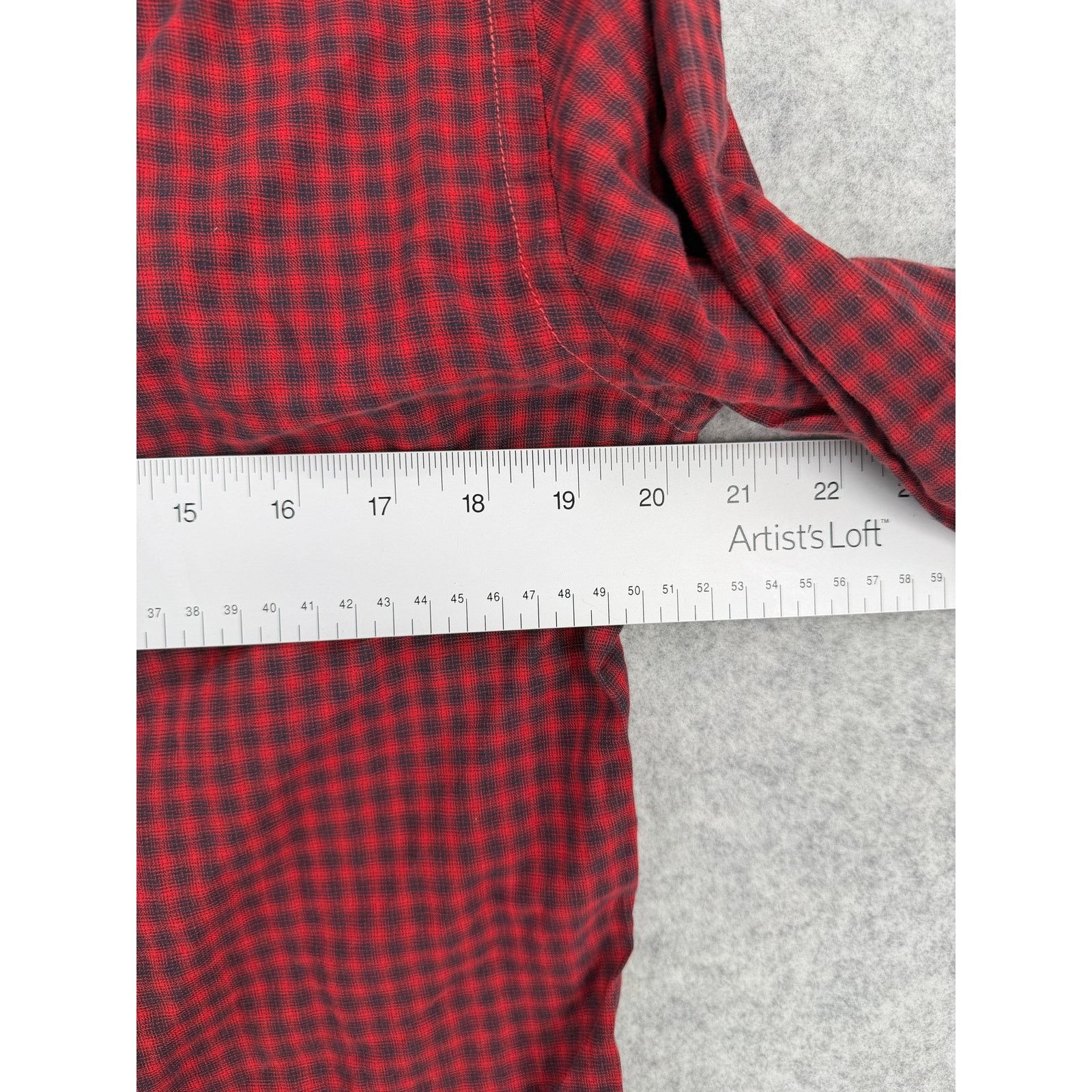Vince Vince Men's Red Cotton Plaid Long Sleeve Button Down Shirt Size US S / EU 44-46 / 1 - 9 Thumbnail