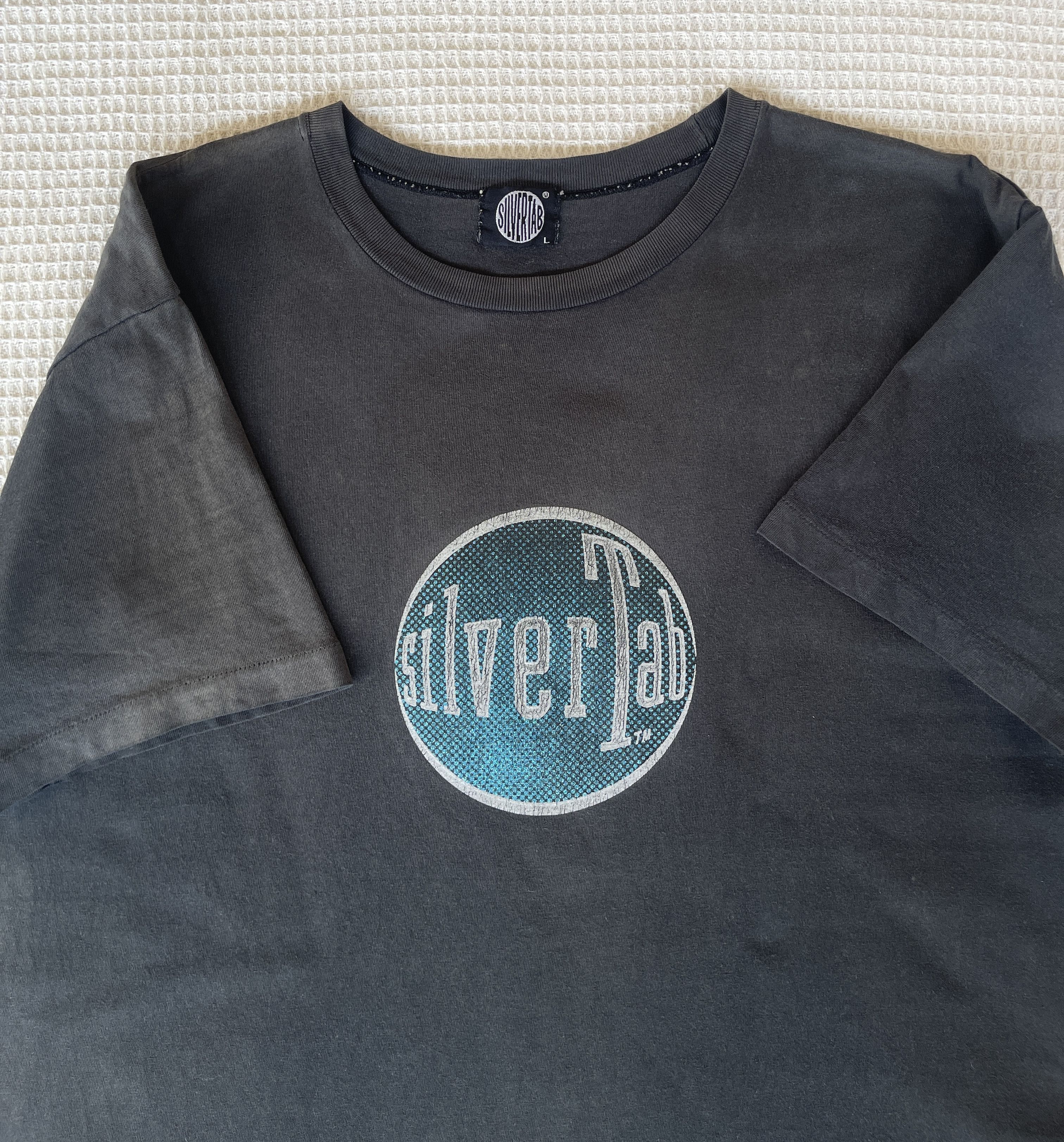 Levi's Vintage 90s🔥Levi’s SilverTab🔥Circle Logo Sun Faded Tee Size US L / EU 52-54 / 3 - 1 Thumbnail