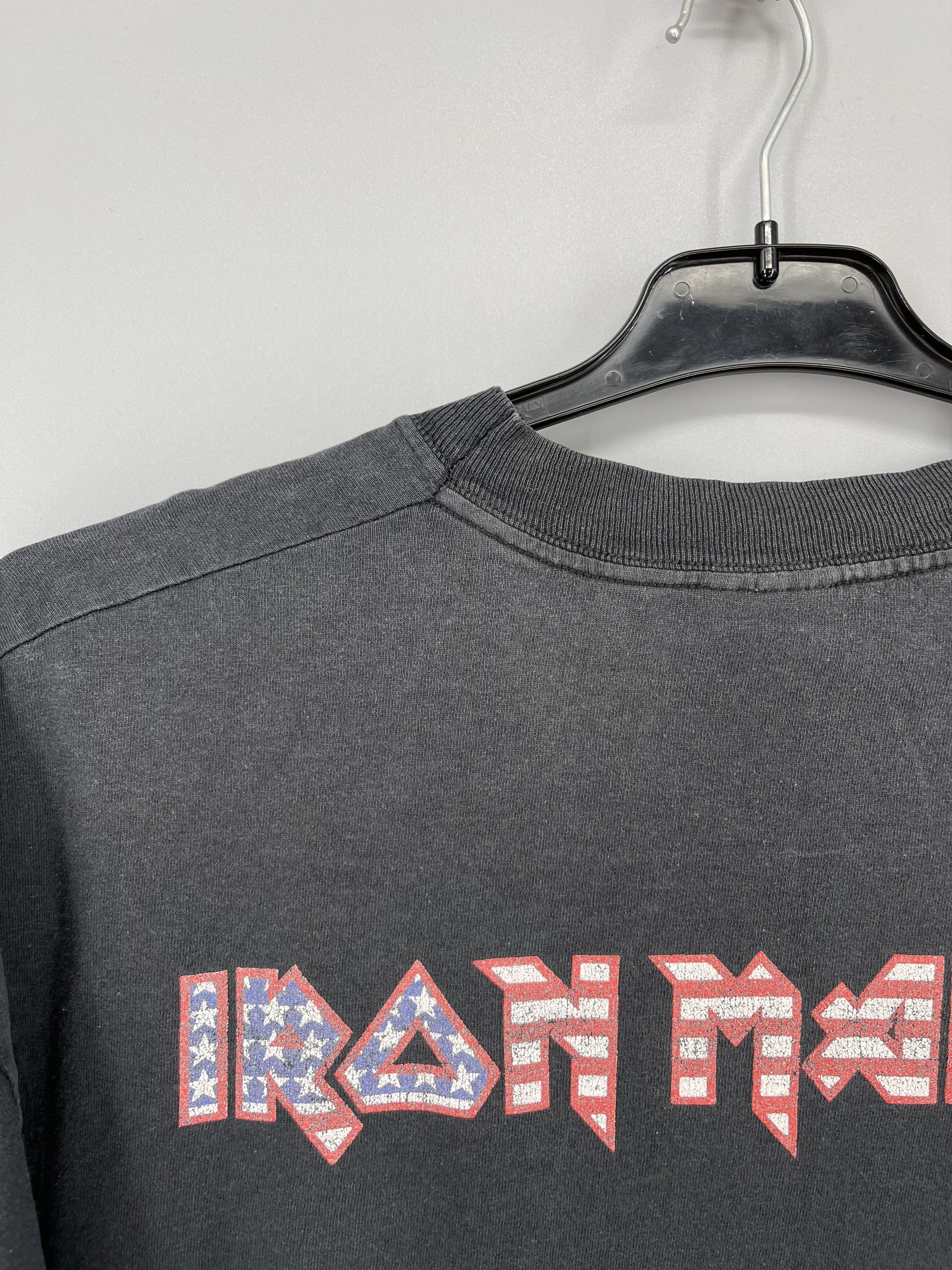 Vintage Iron Maiden 2001 US Tour Men T-shirt Size XL Size US XL / EU 56 / 4 - 11 Thumbnail