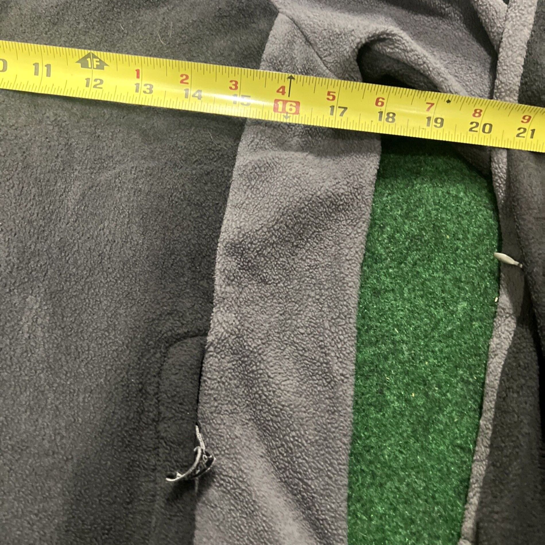 Vintage Columbia Women Gray Front Pockets Long Sleeve Full Zip Fleece Jacket Size M Size M / US 6-8 / IT 42-44 - 7 Thumbnail