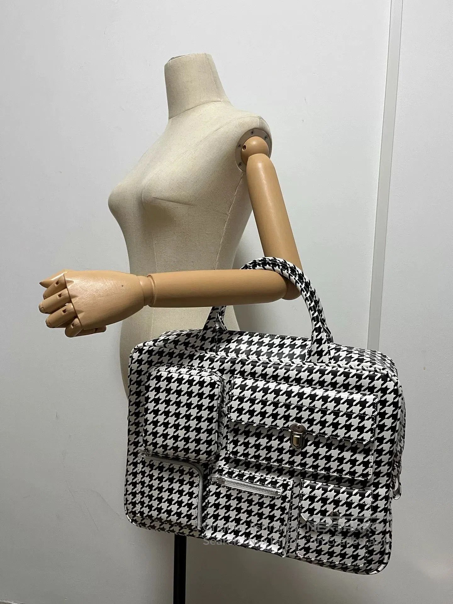 CDG by Comme des Garcons Comme des Garçons Houndstooth Tote Bag. Size ONE SIZE - 2 Thumbnail
