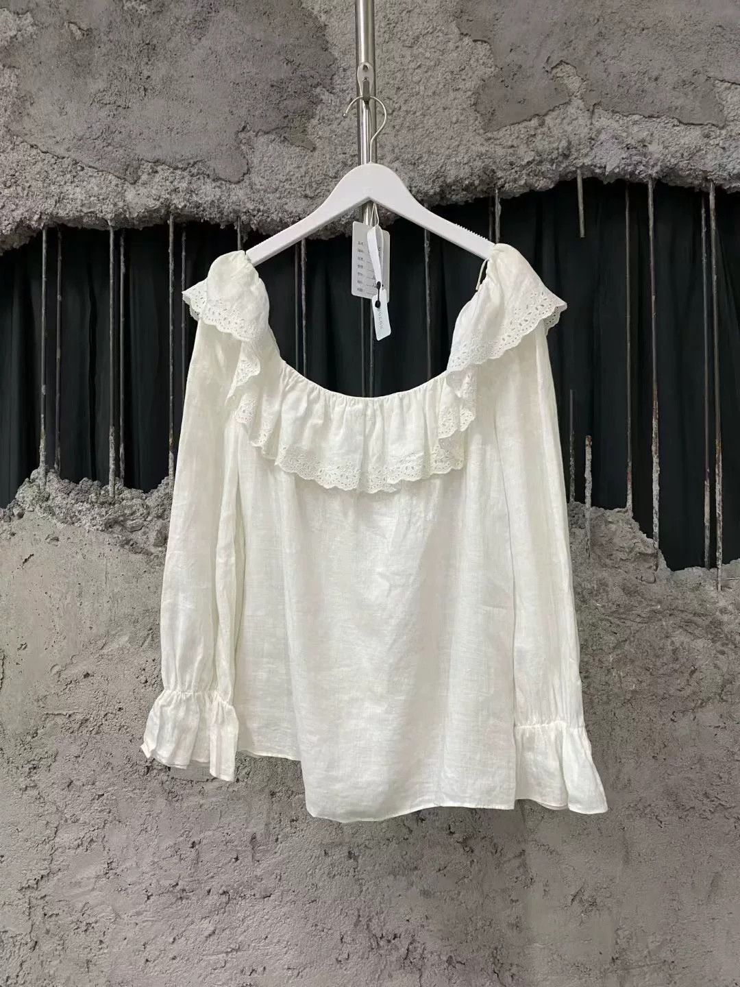 Celine white linen ruffled long sleeve top Size S / US 4 / IT 40 - 1 Thumbnail