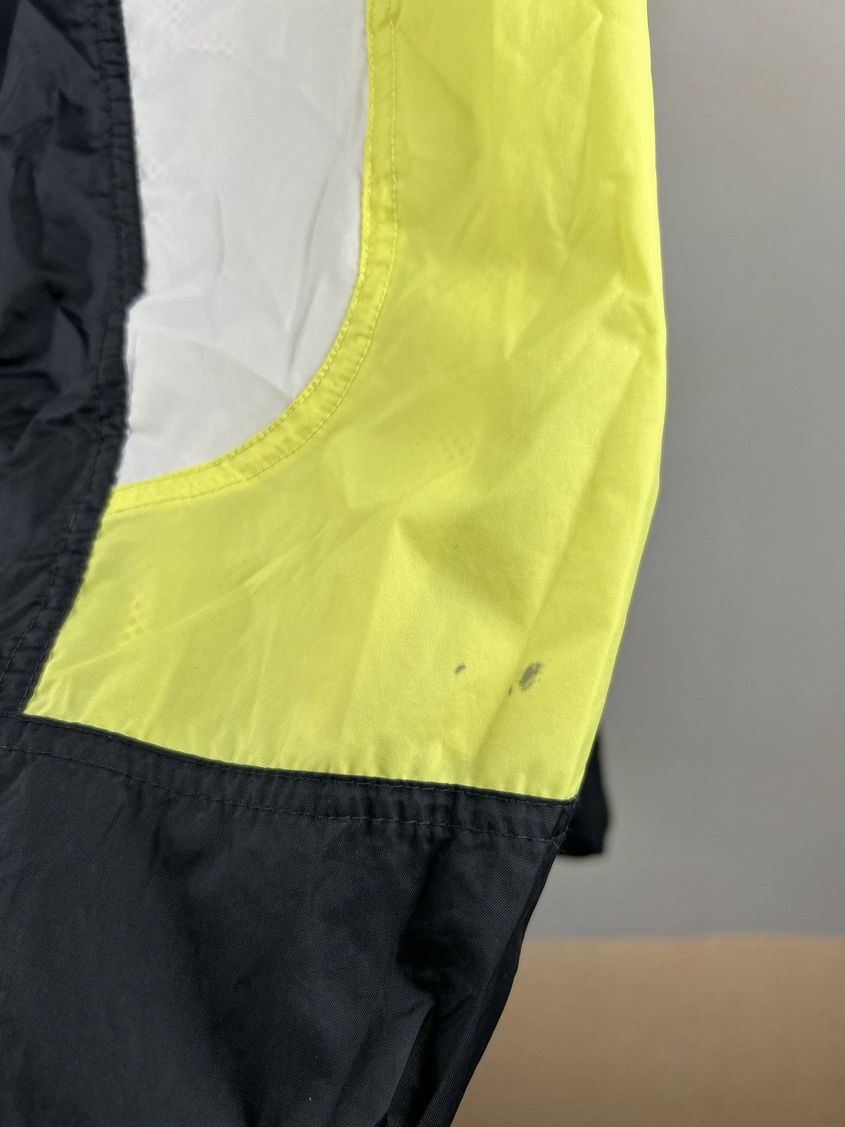 Nike Vintage 90s Nike Borussia Dortmund Jacket Jersey Rare Size US S / EU 44-46 / 1 - 7 Thumbnail