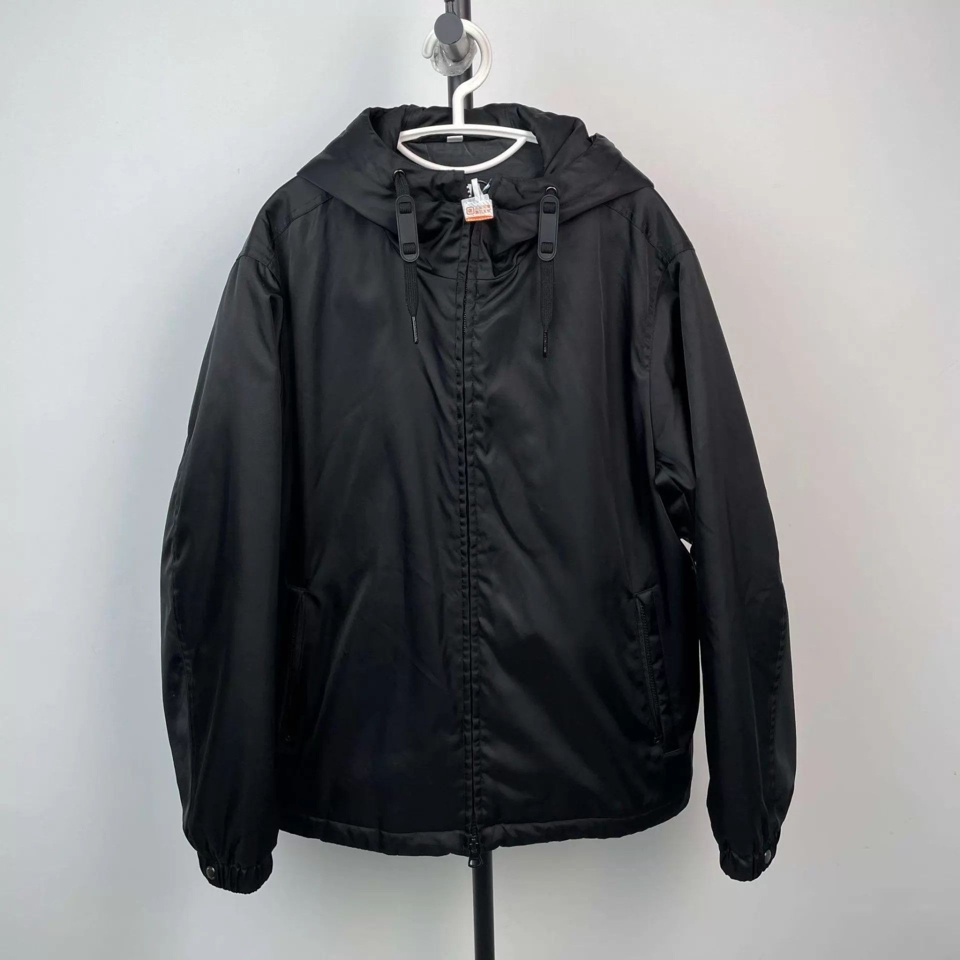 Burberry Burberry Horseferry Print Cotton Puffer Jacket M Black Size US M / EU 48-50 / 2 - 1 Thumbnail