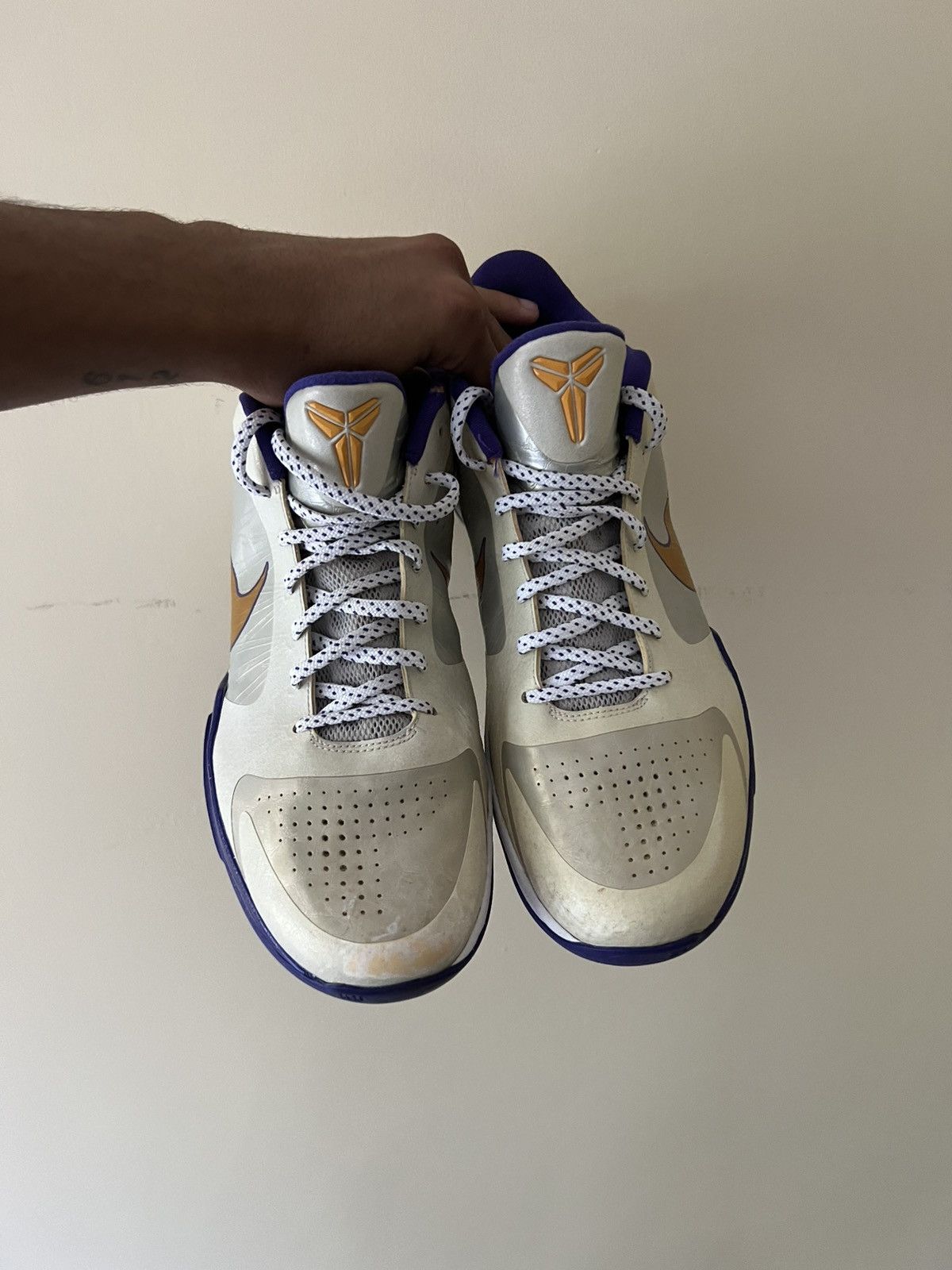 Nike Nike Kobe V Lakers Size US 13 / EU 46 - 6 Thumbnail