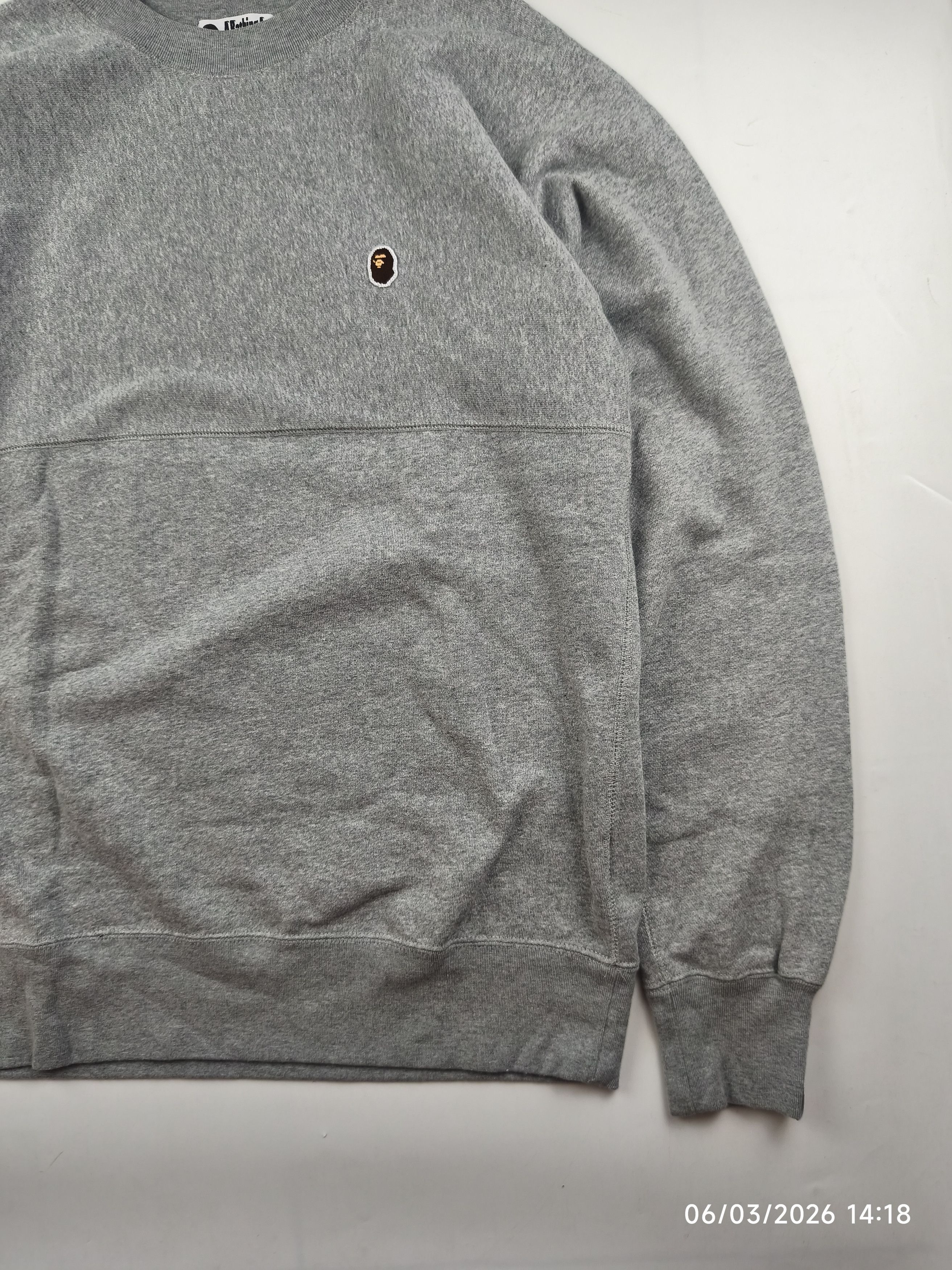 Bape Bape - one point - multi camou script sweatshirt Size US L / EU 52-54 / 3 - 4 Thumbnail