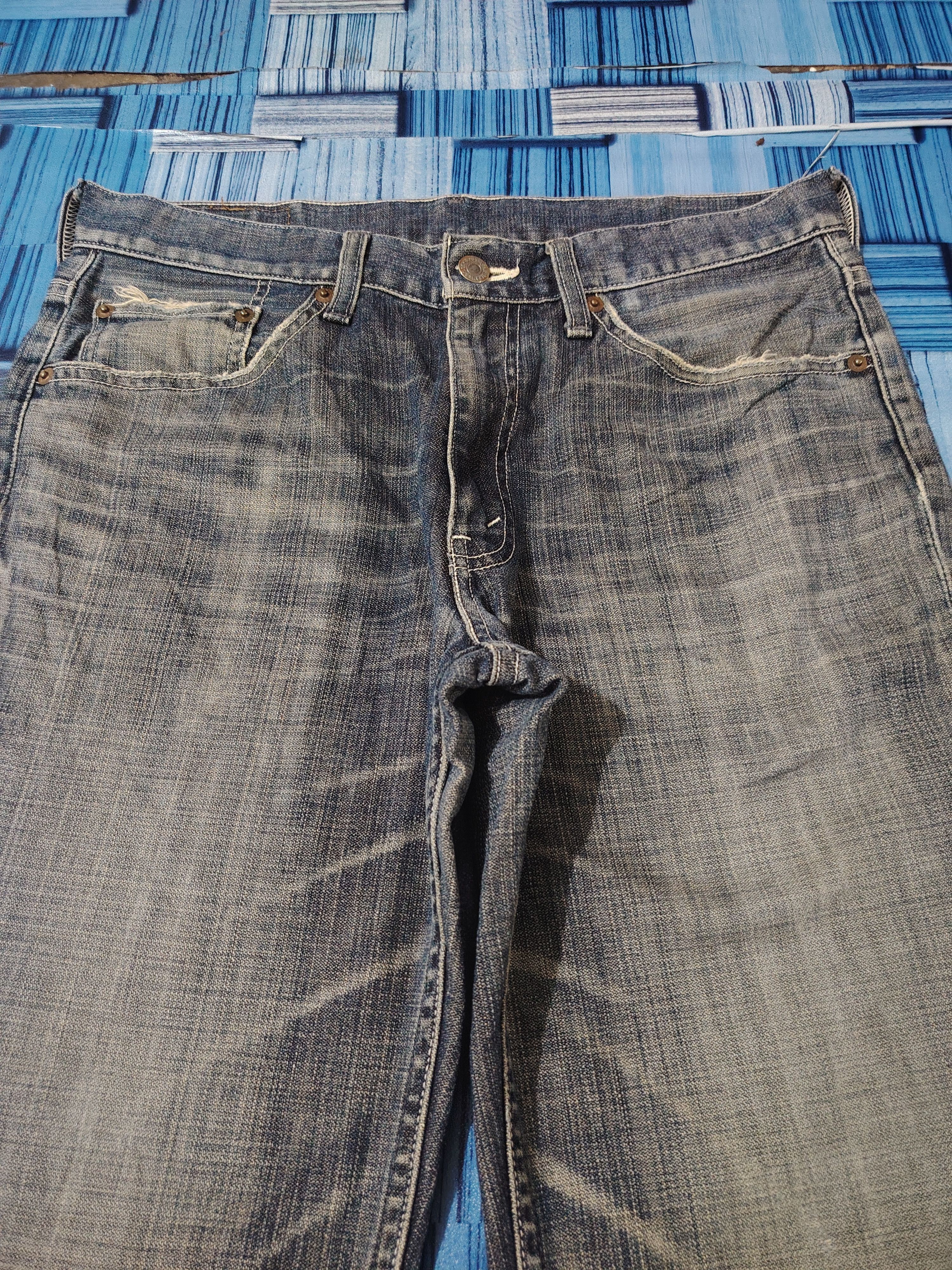 Vintage Distressed Levi's Flared Japan Jeans Size US 31 - 3 Thumbnail