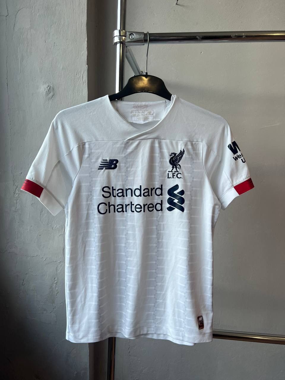 New Balance 2019/20 LIVERPOOL FC AWAY SOCCER JERSEY FOOTBALL SHIRT SZ S Size US S / EU 44-46 / 1 - 4 Thumbnail