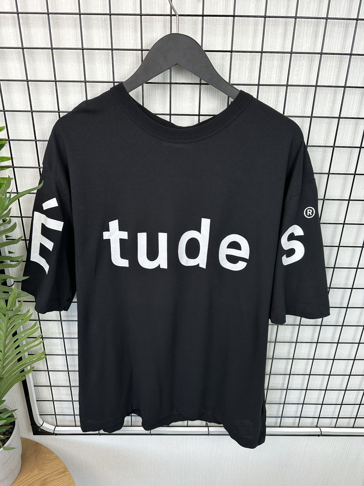 Etudes Etudes Paris Museum Tee Men Black Oversized made in Portugal Size US M / EU 48-50 / 2 - 4 Thumbnail