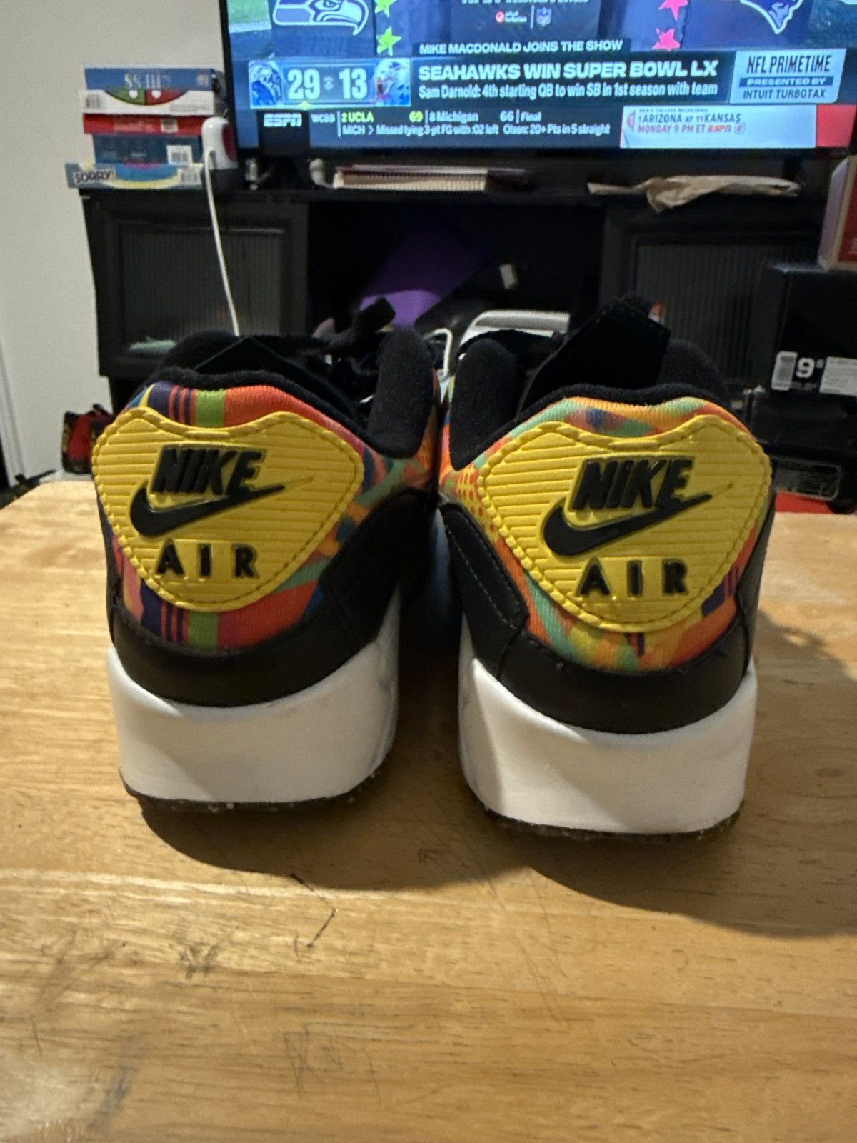 Nike Air max 90s Size US 9.5 / EU 42-43 - 2 Thumbnail