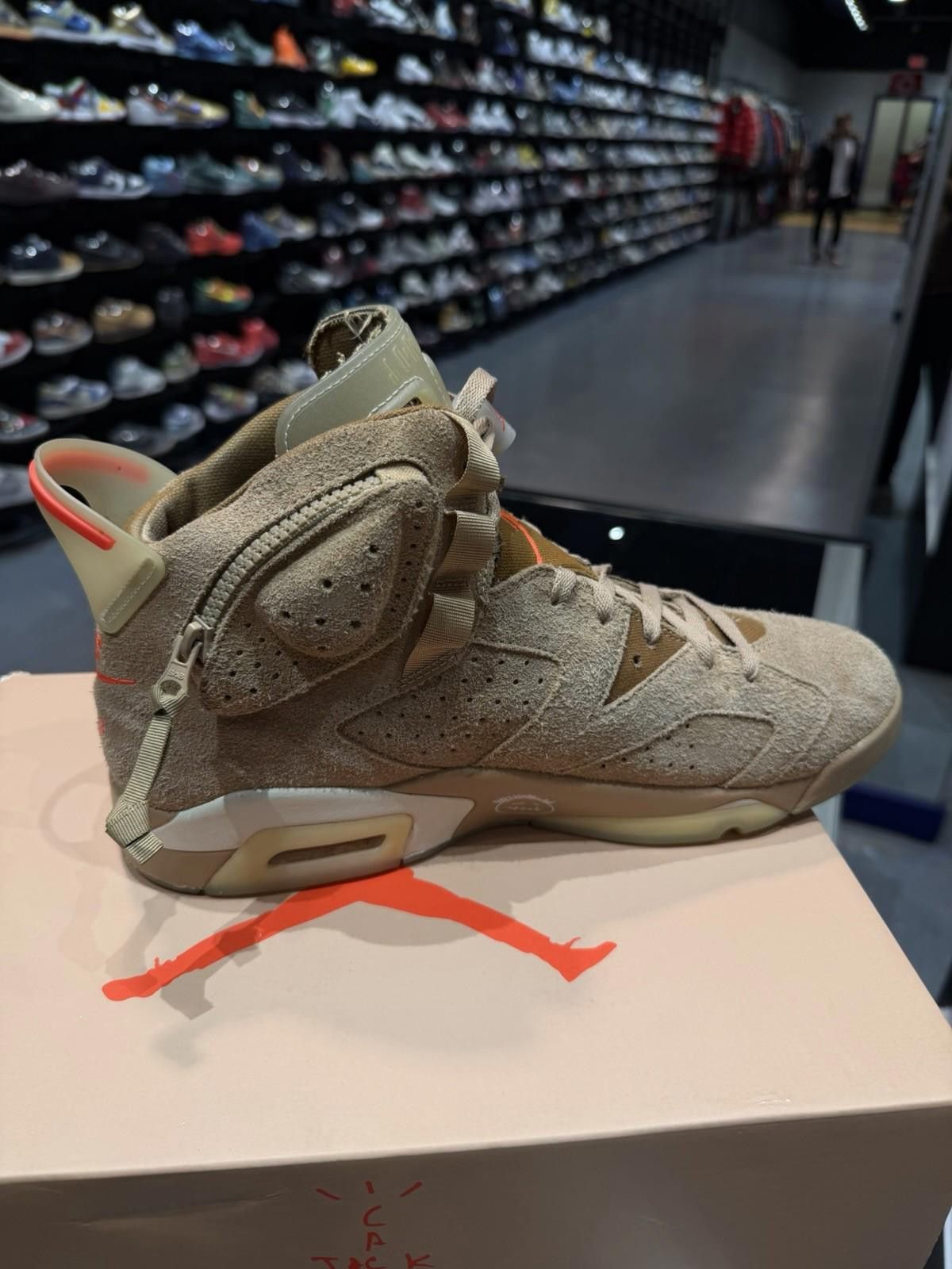 Jordan Brand Travis Scott x Air Jordan 6 Retro Men Size 13 British Khaki Size US 13 / EU 46 - 7 Thumbnail