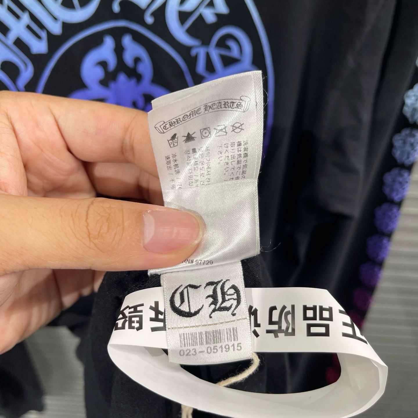 Chrome Hearts Chrome Hearts Black Gradient Crossed Swords LS M 99N Size US M / EU 48-50 / 2 - 8 Thumbnail