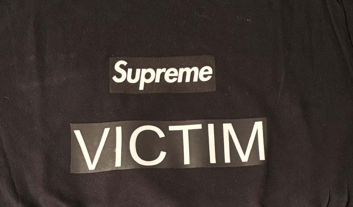 Supreme Supreme Box Logo Victim L/S Tee FW20 Black Medium Size US M / EU 48-50 / 2 - 2 Thumbnail
