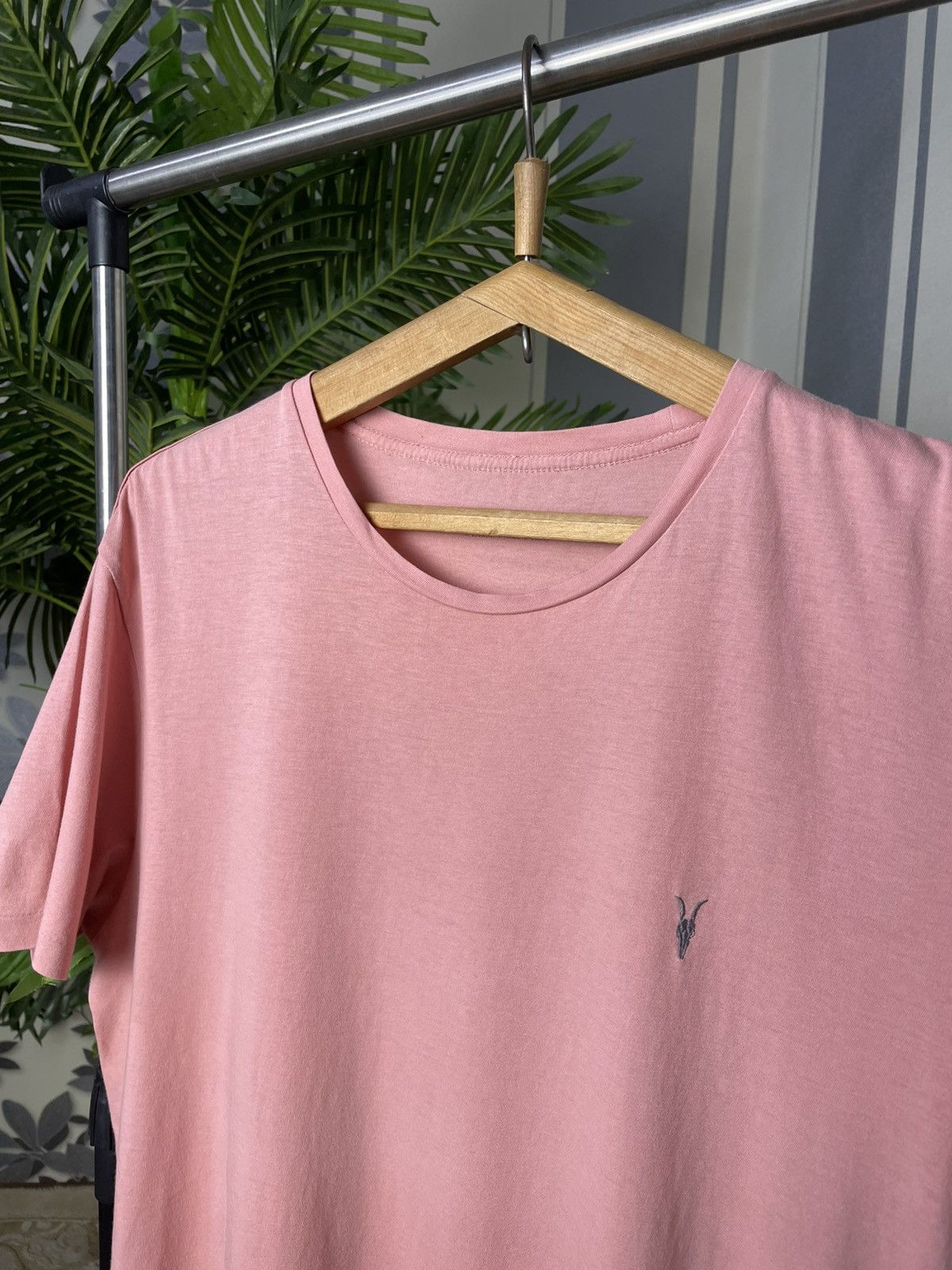 Allsaints AllSaints Men’s Classic T-Shirt Size XL Size US XL / EU 56 / 4 - 2 Thumbnail