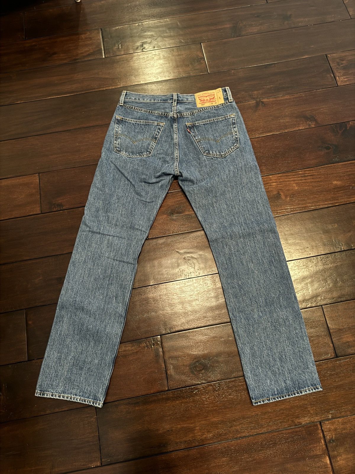 Levi's Levi 501 Blue Wash Jeans Size US 32 / EU 48 - 2 Thumbnail