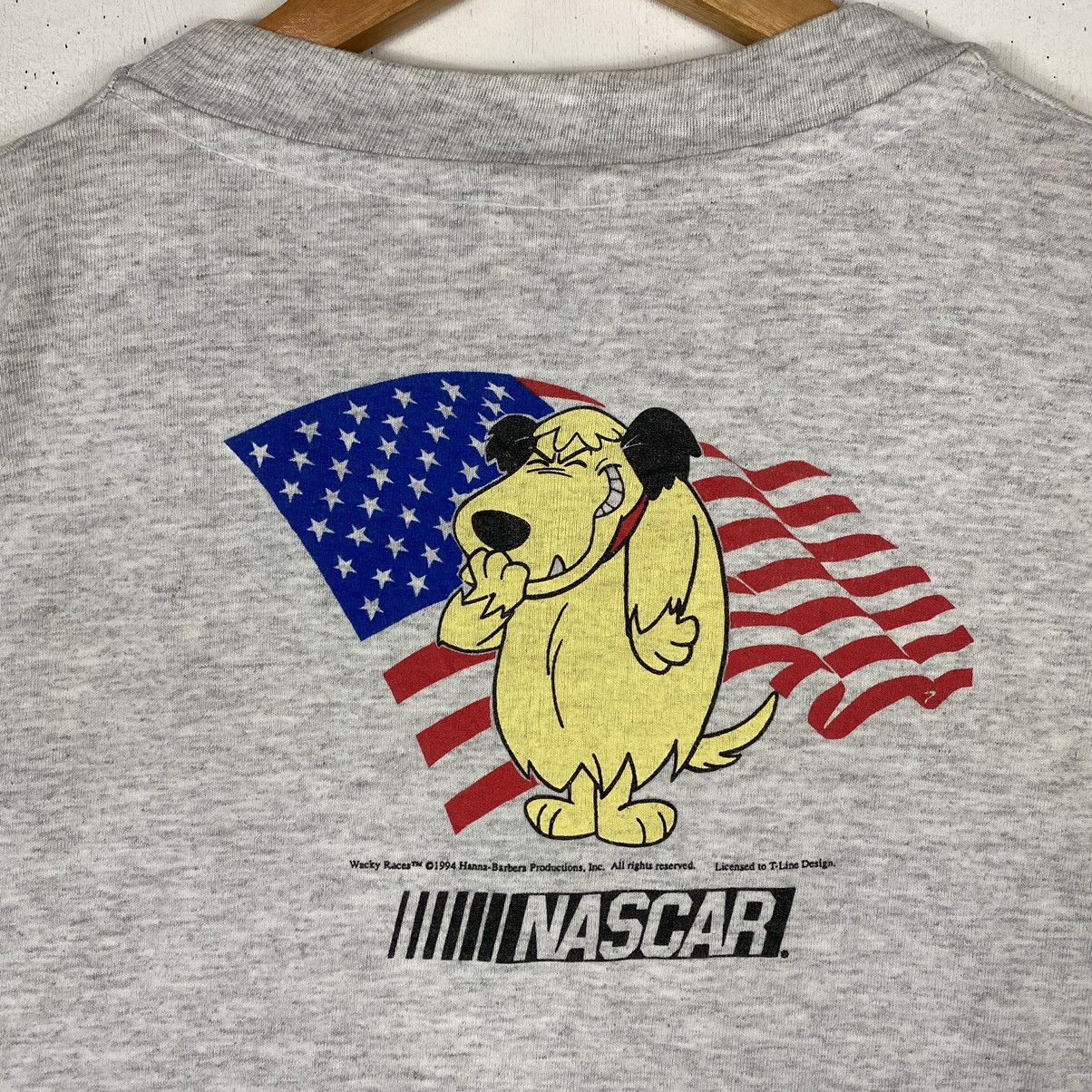 NASCAR × Vintage VINTAGE 90's NASCAR UNITED STATES WACKY RACES CARTOON TEE Size US L / EU 52-54 / 3 - 9 Thumbnail
