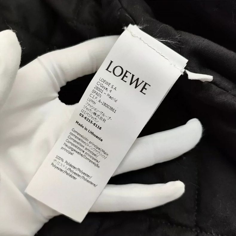 Loewe LOEWE Black coat Size S / US 4 / IT 40 - 6 Thumbnail