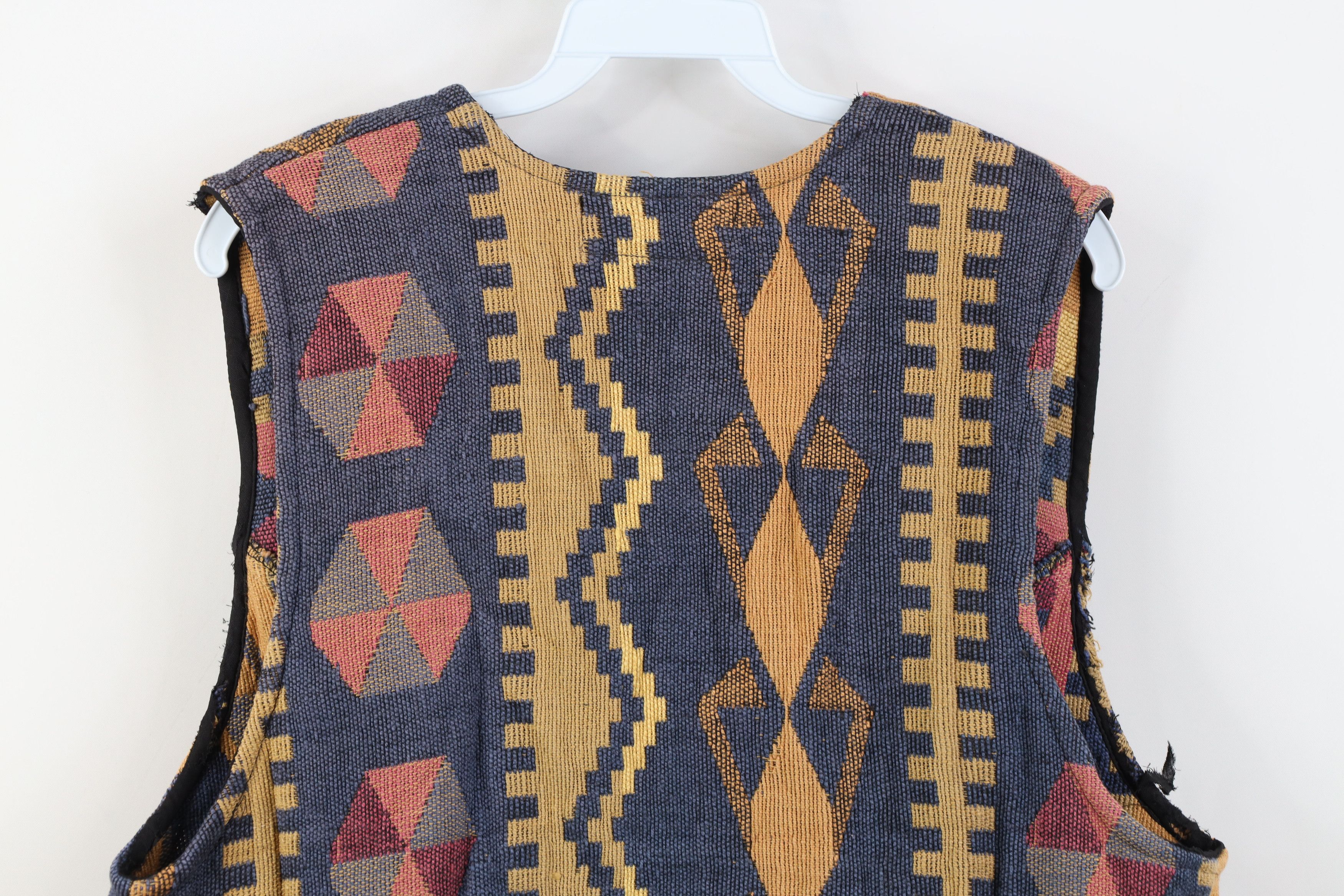 Vintage Vintage 90s Streetwear Fringed Western Blanket Vest Jacket Size S / US 4 / IT 40 - 13 Thumbnail