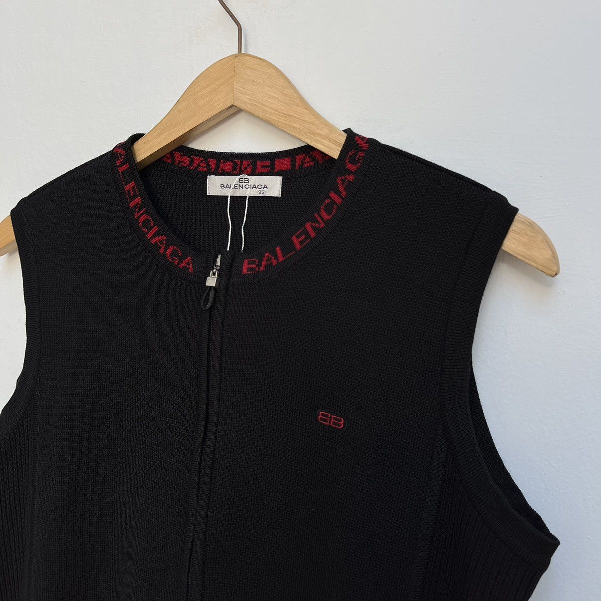 Balenciaga Balenciaga Paris Knitwear Big Logo / Script Unisex Size US M / EU 48-50 / 2 - 3 Thumbnail