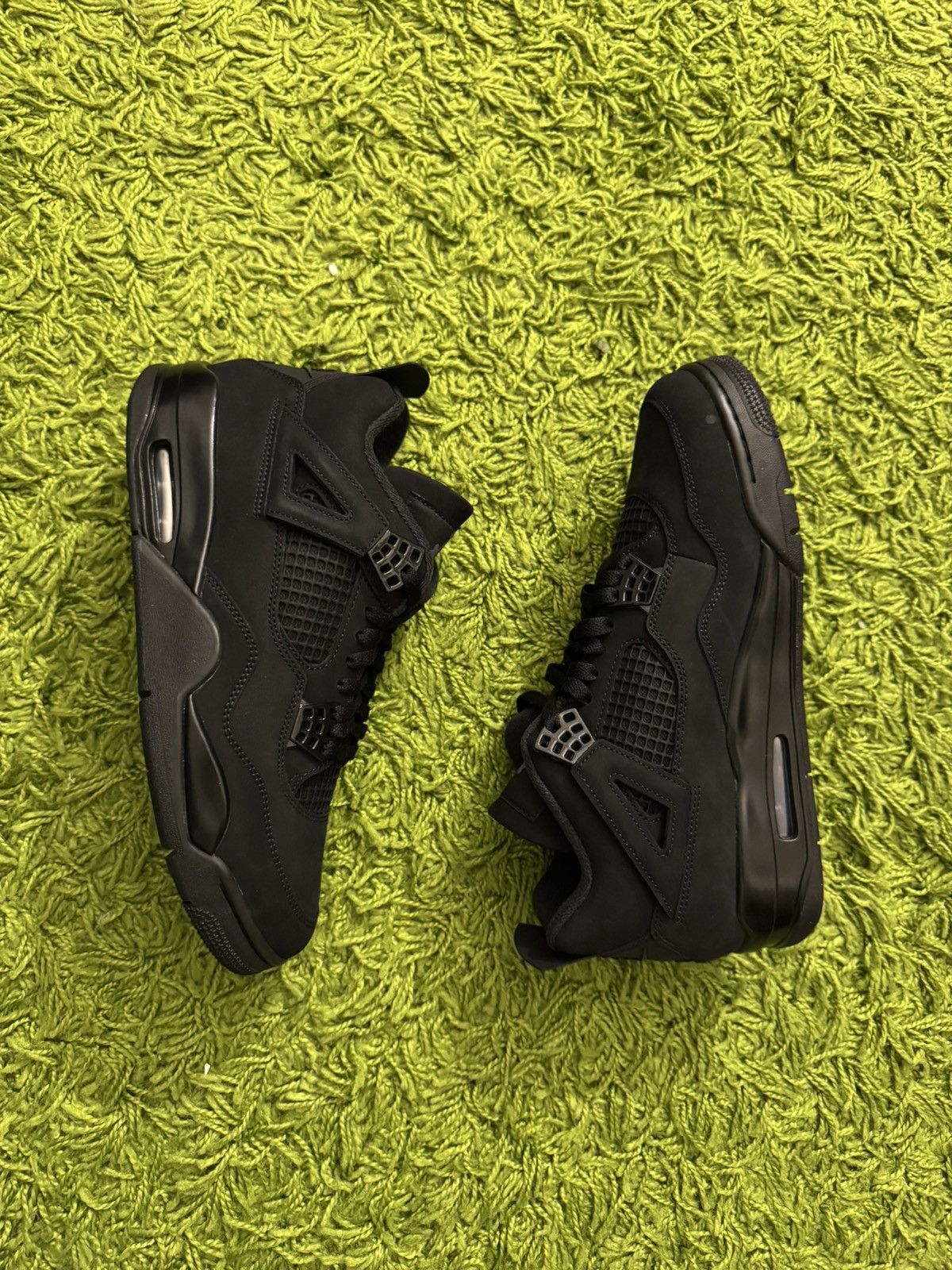 Jordan 4 Retro Black Cat (2025)
