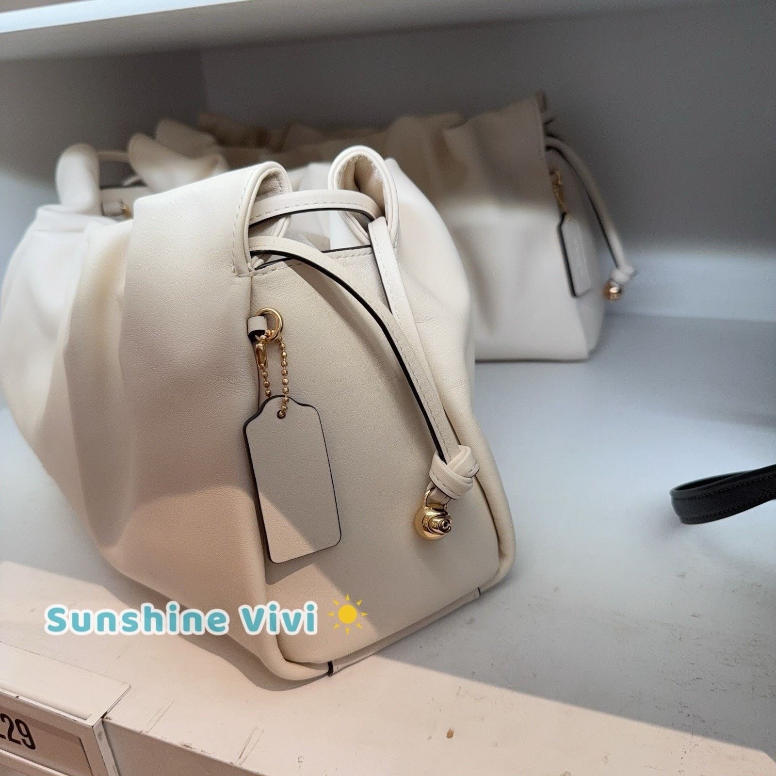 Coach NWT Coach Faye Large Shoulder Bag CCE68 Gold/Chalk Size ONE SIZE - 3 Thumbnail