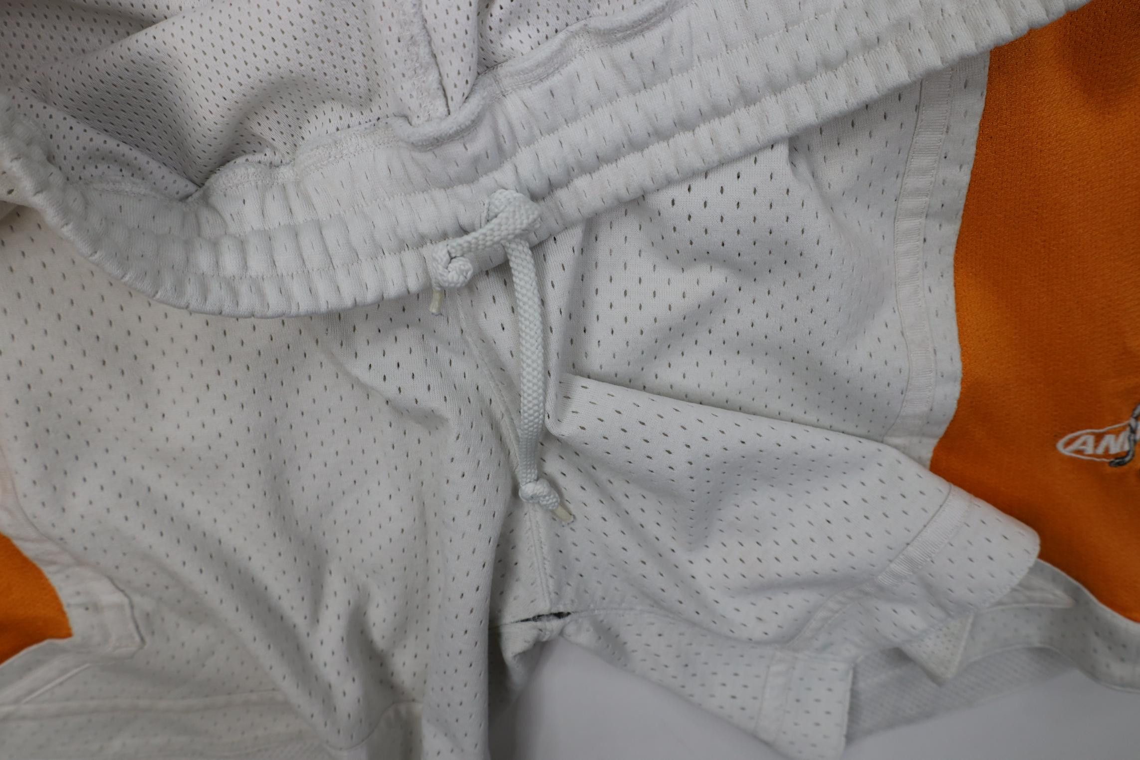 Vintage Vintage 90s Y2K And1 And One Basketball Knee Mesh Gym Shorts Size US 36 / EU 52 - 8 Thumbnail