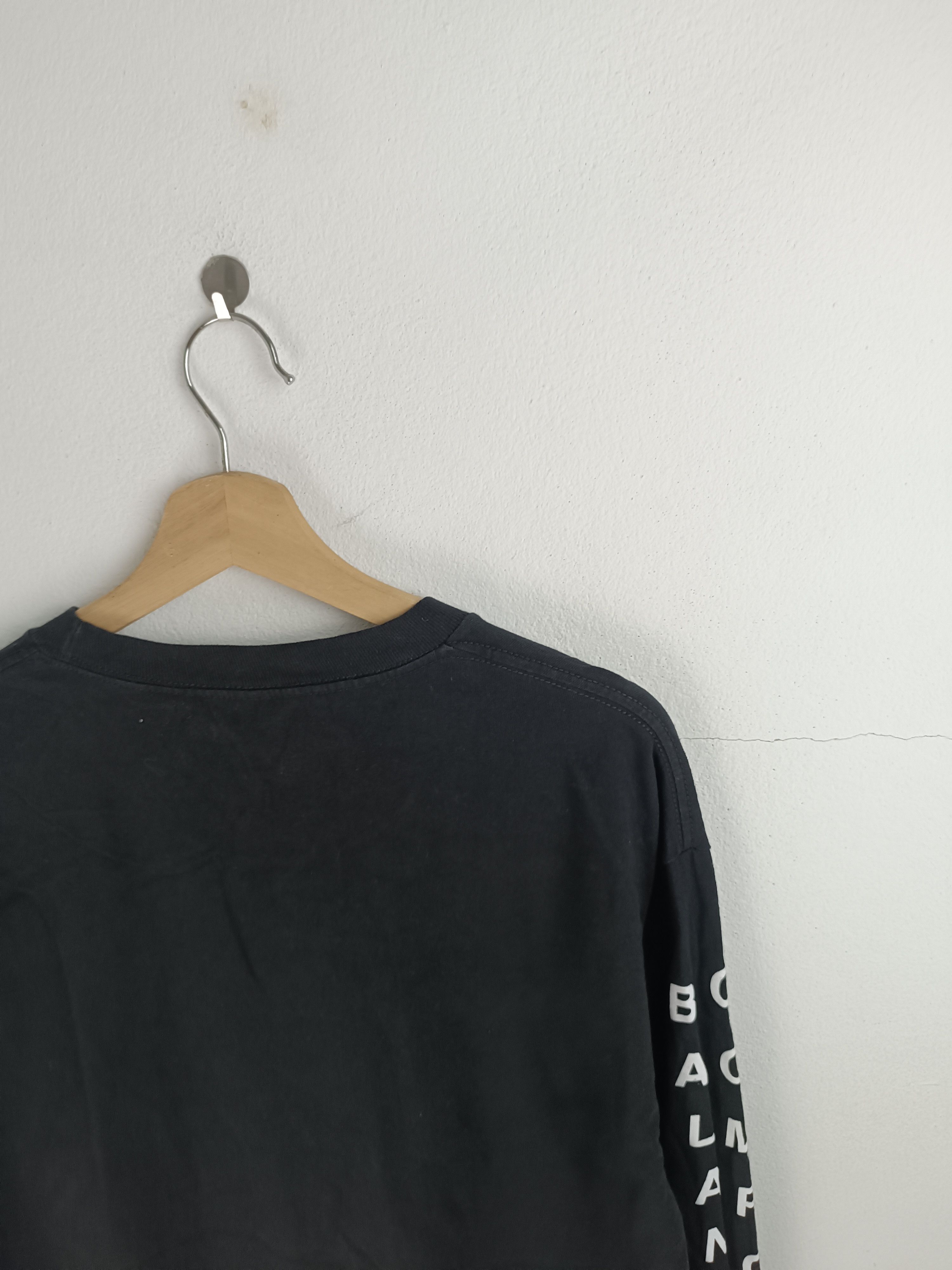 Band Tees VINTAGE BALANCE & COMPOSURE M.NIGHT ZONE tigers jaw turnover Size US L / EU 52-54 / 3 - 16 Thumbnail