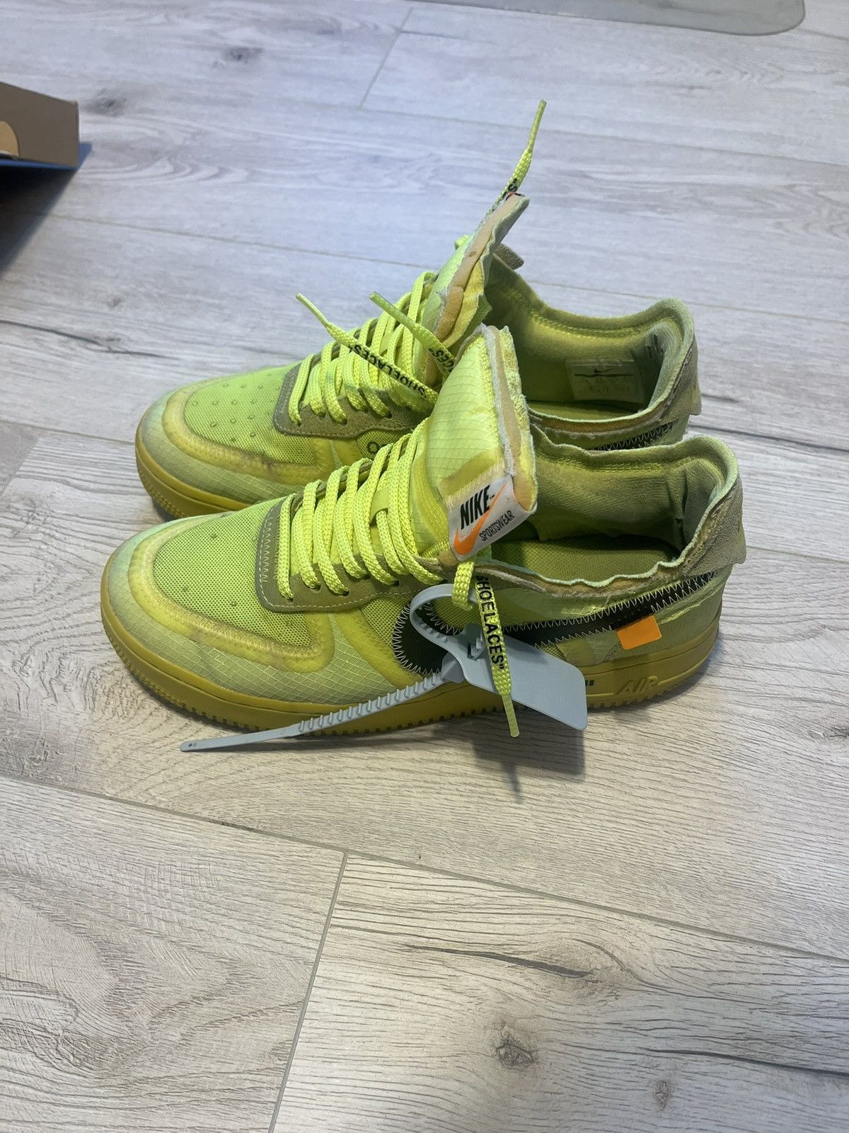 Nike × Off-White Nike x Off White AF1 ‘Volt’ Size US 6.5 / EU 39-40 - 3 Thumbnail
