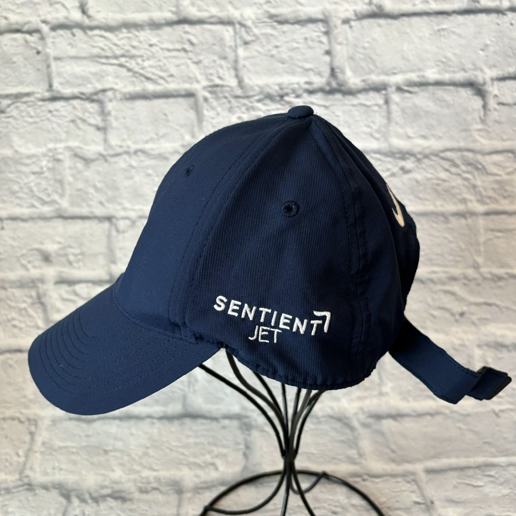 Nike Nike Legacy91 Dri-Fit Golf Hat Cap Adjustable Unisex Adults Blue 892652–419 Size ONE SIZE - 4 Thumbnail