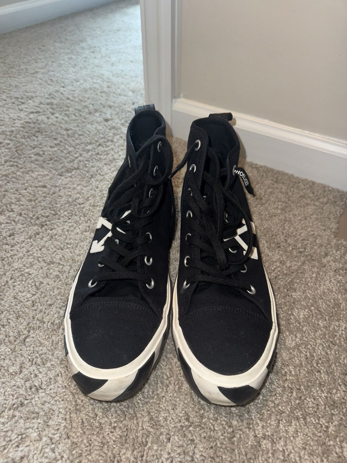 Off-White Off white high tops vulcanized Size US 12 / EU 45 - 2 Thumbnail