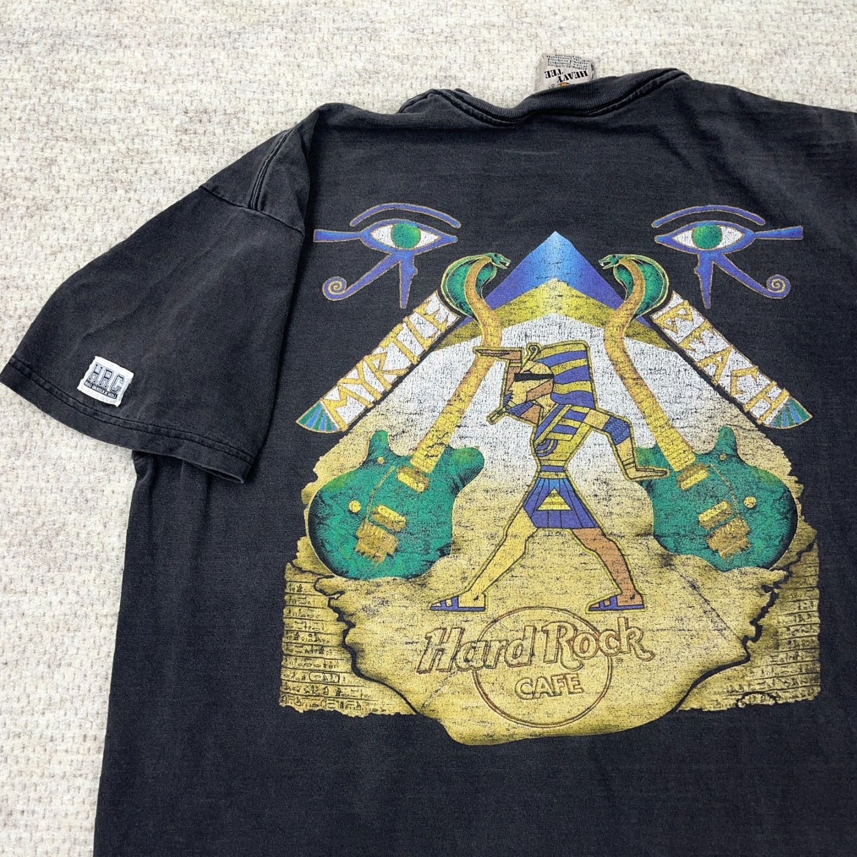 Hard Rock Cafe VINTAGE Hard Rock Cafe Shirt Men XL Black Faded 90s Tee Pyramid Guitar Worn Size US XL / EU 56 / 4 - 5 Thumbnail