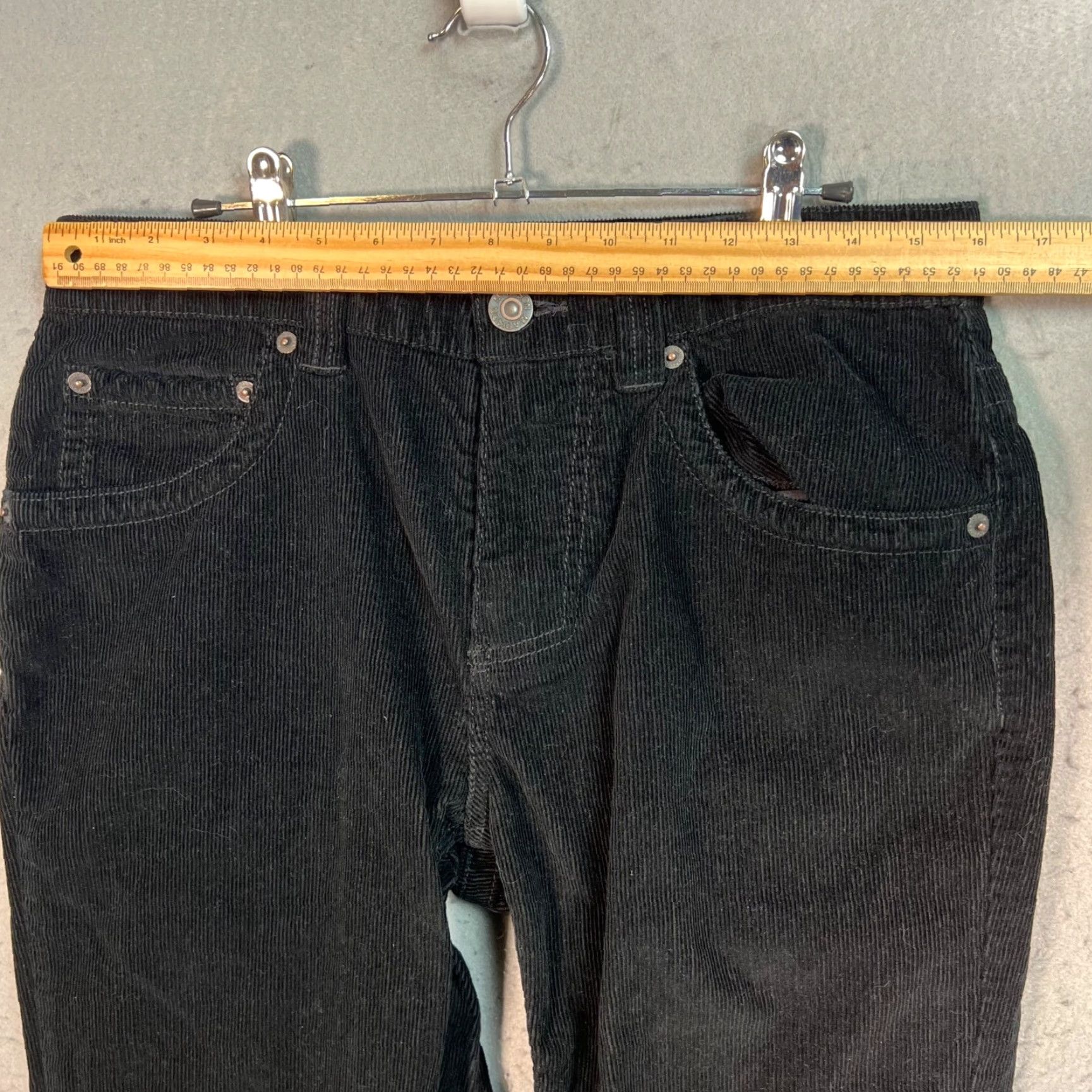 Madison VINTAGE Madison Black Denim Jeans 32 x 32 100% Cotton Straight-Leg Mens Size US 32 / EU 48 - 7 Thumbnail