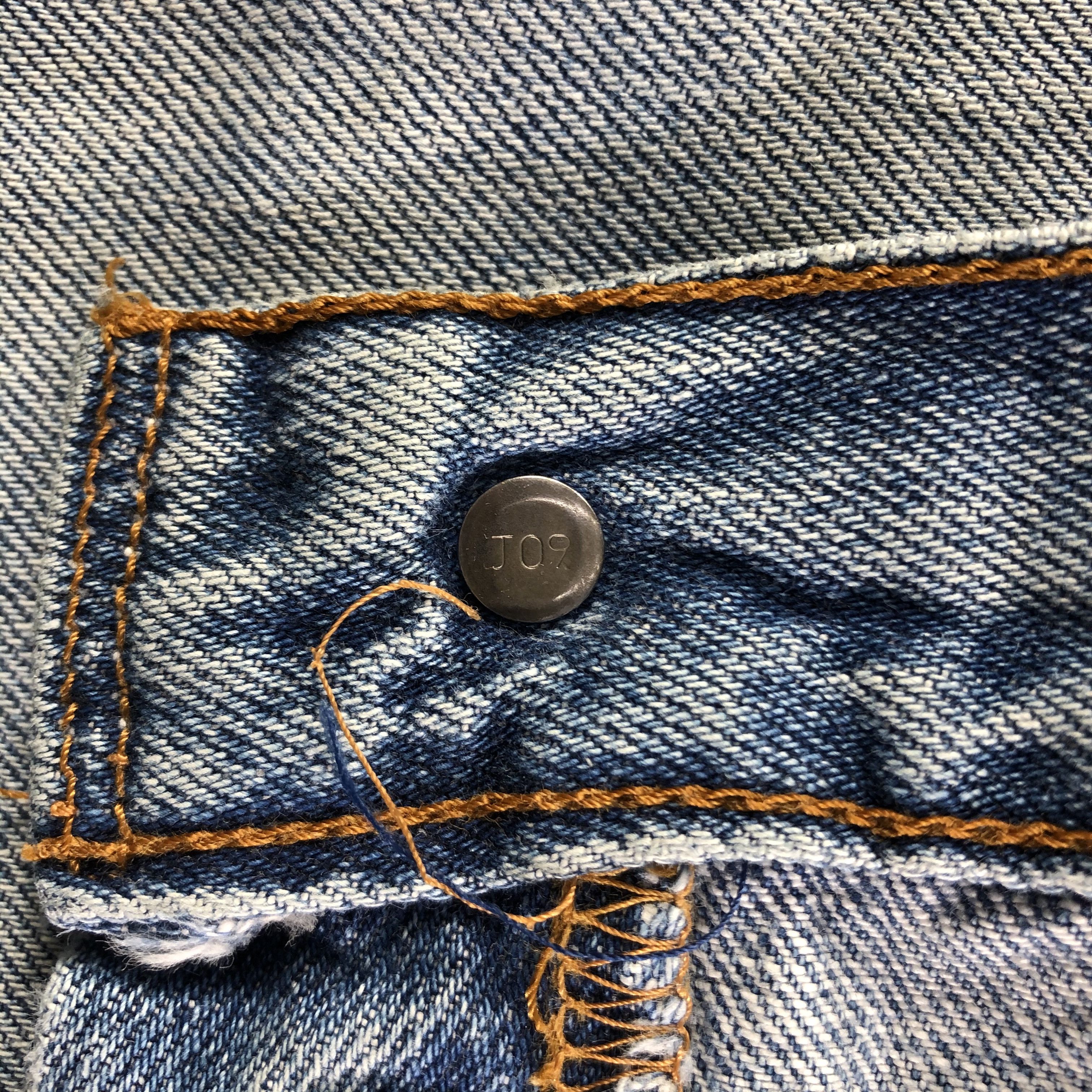 Levi's Distress Vintage Levis 509 Jeans Dirty Wash Denim KJ2216 Size US 29 - 9 Thumbnail