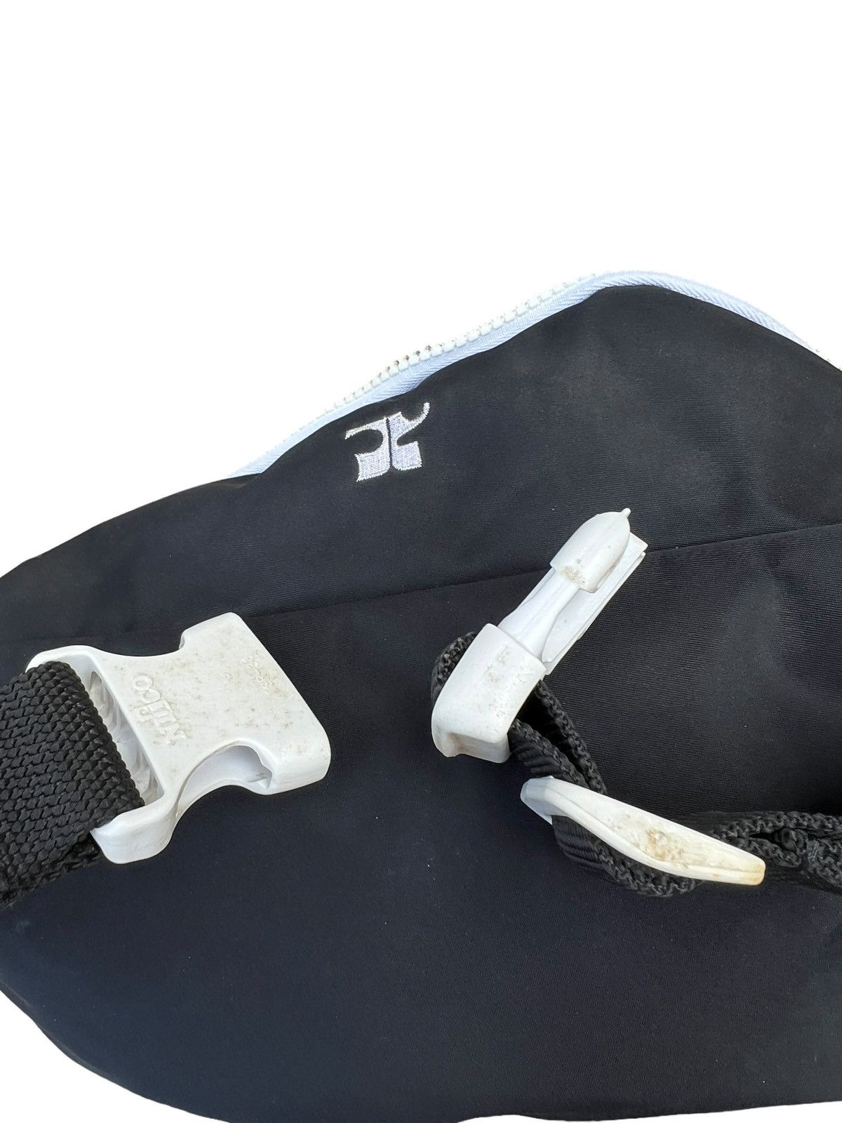 Courreges Vintage 90s Courreges Paris Two Tone Cargo Waist Bag Size 34 - 20 Thumbnail
