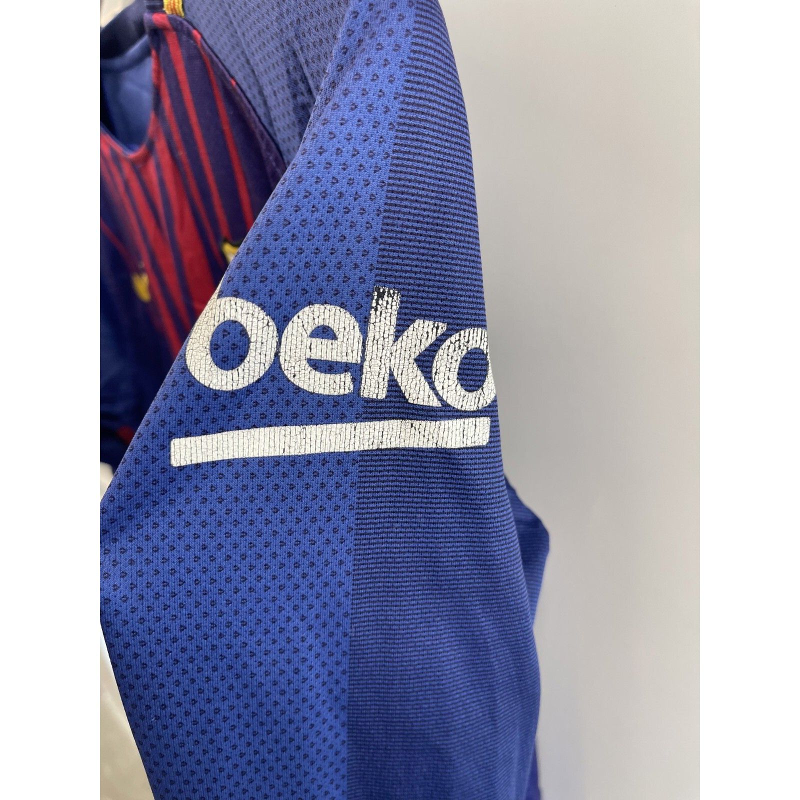Nike VTG 90S Y2K RARE NIKE FC BARCELONA RAKUTEN UNICEF SOCCER JER Size ONE SIZE - 8 Thumbnail