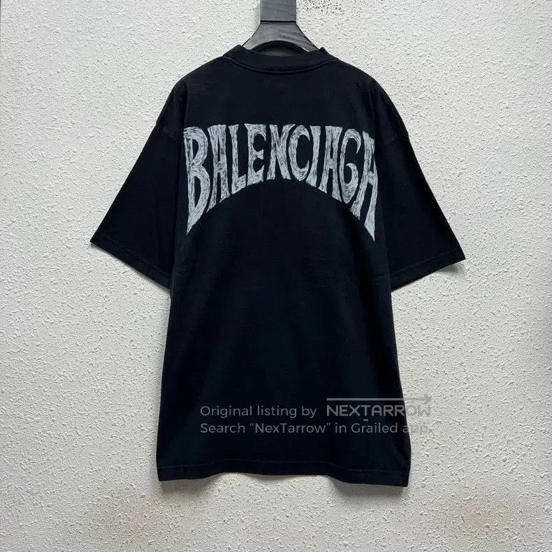 Balenciaga Balenciaga PARIS TROPICAL Graphic Tee. Size US M / EU 48-50 / 2 - 2 Thumbnail