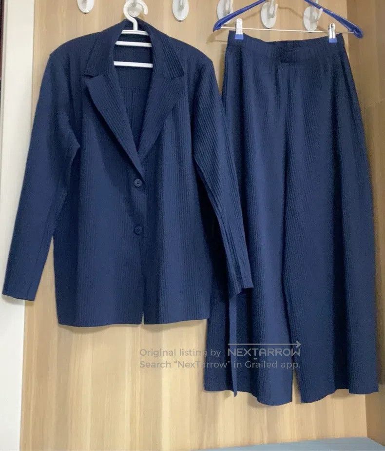 Issey Miyake Issey Miyake size:one size Navy Coat Size XXS / US 00 / IT 34 - 2 Thumbnail