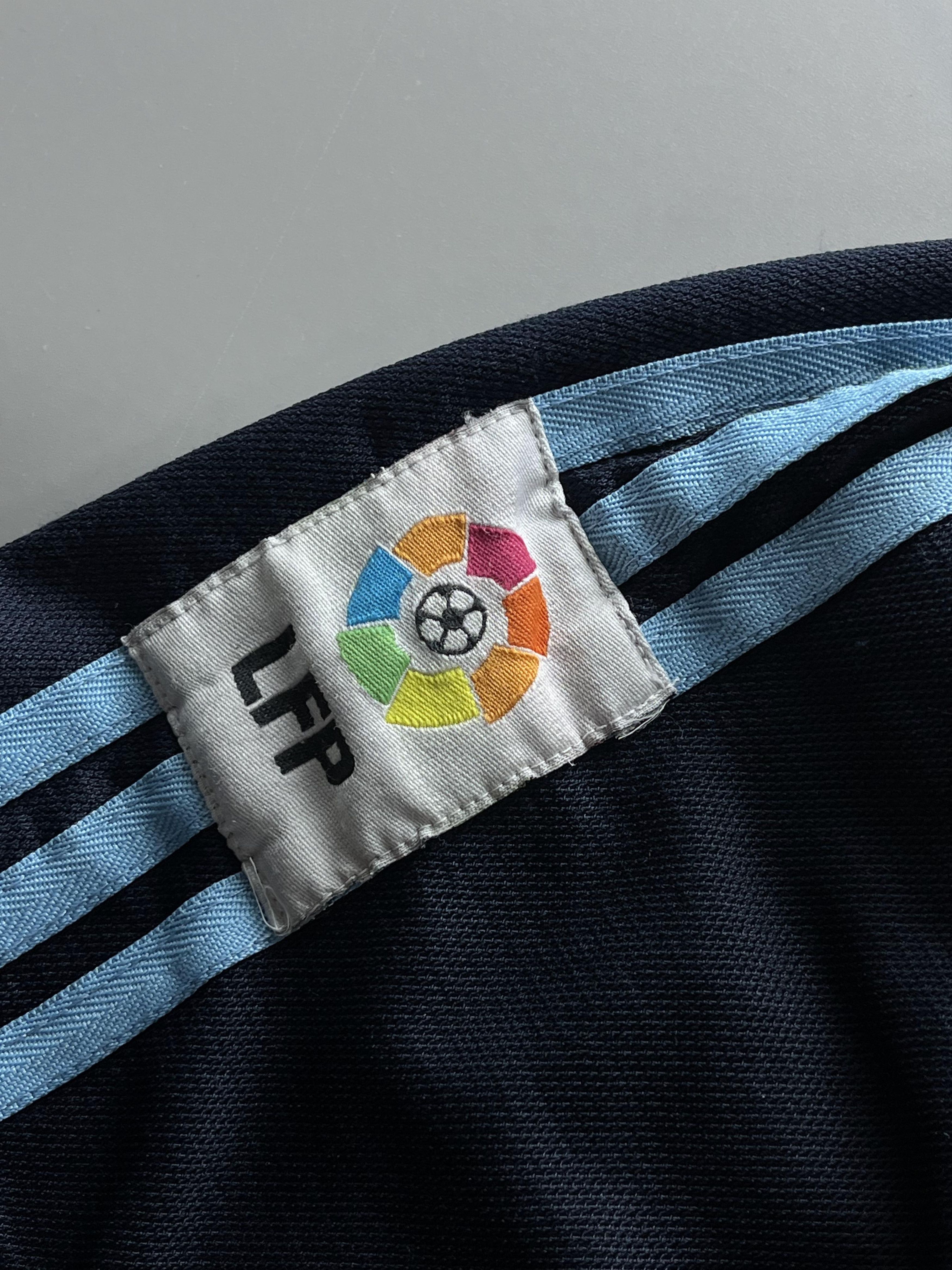 Adidas Bloke Core! DAVID BECKHAM Real Madrid 2003/2004 Jersey Size US XL / EU 56 / 4 - 5 Thumbnail