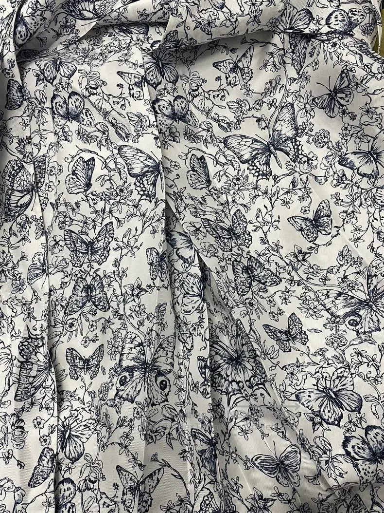 Dior Dior 25 Spring and Summer Butterfly Print Long-banded Silk Size XS / US 0-2 / IT 36-38 - 2 Thumbnail