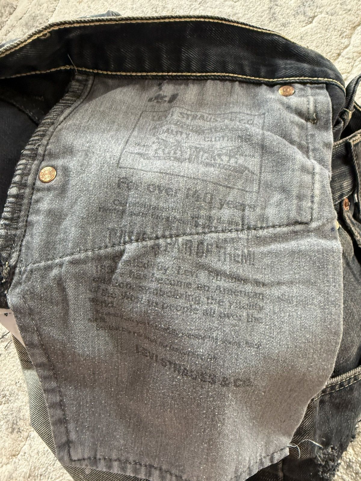 Levi's Rare Levis 517 Distressed Boro Shadow Fade Flared Jeans Size US 34 / EU 50 - 22 Thumbnail