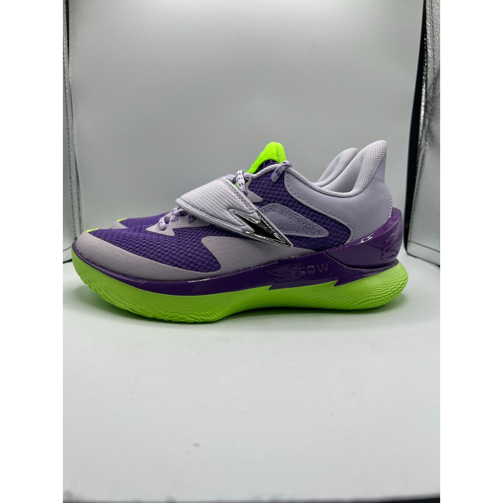Under Armour Under Armour Curry Fox 1 GS “The Beam” size 5Y Size US 5 / EU 37 - 1 Thumbnail