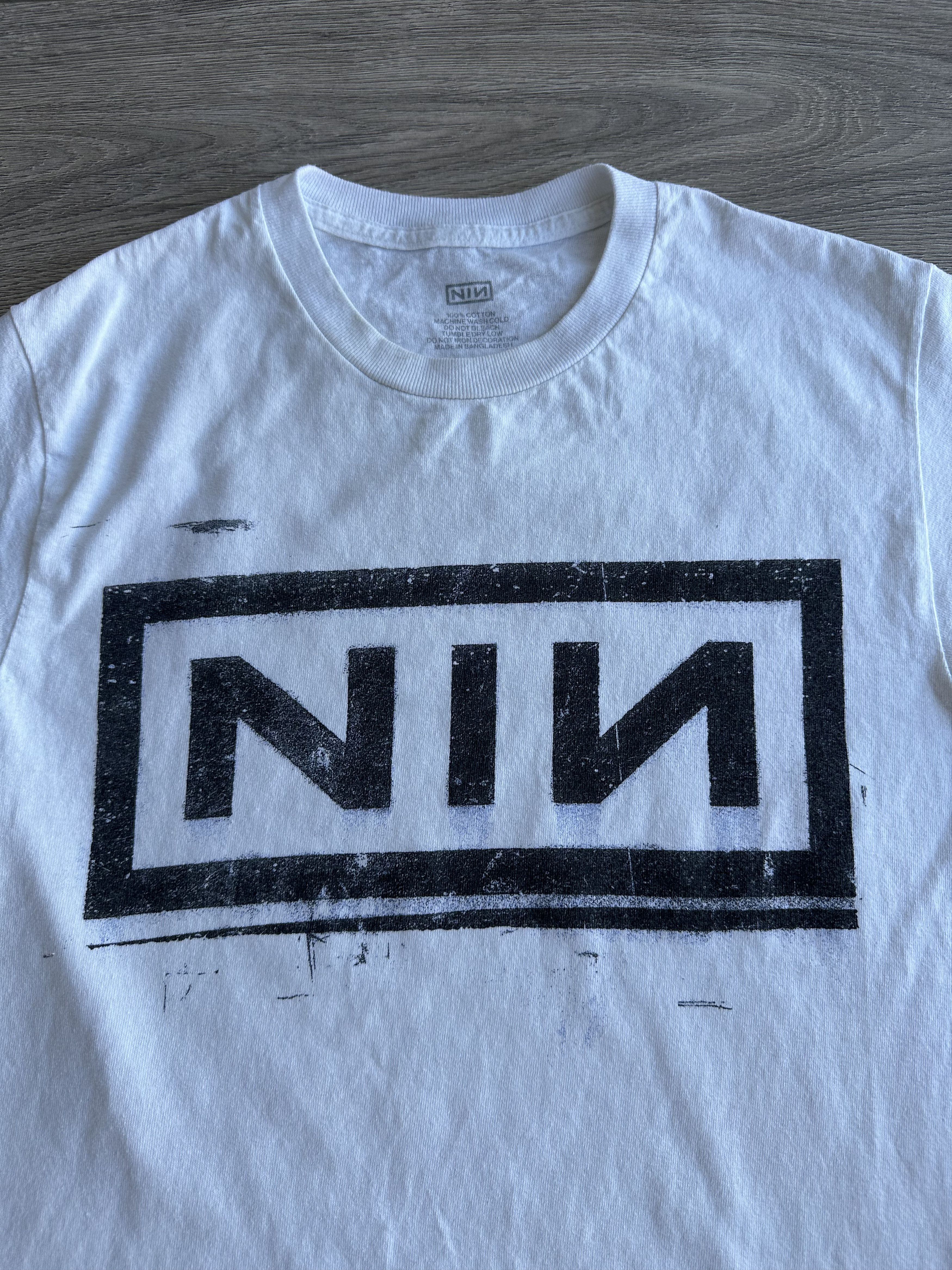 Band Tees Nine Inch Nails T shirt Size US S / EU 44-46 / 1 - 2 Thumbnail