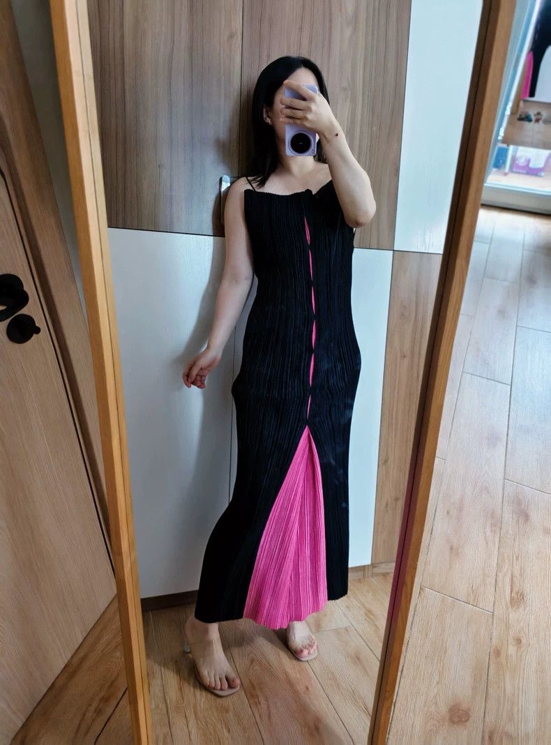 Issey Miyake Issey Miyake Black velvet halter dress Size M / US 6-8 / IT 42-44 - 3 Thumbnail